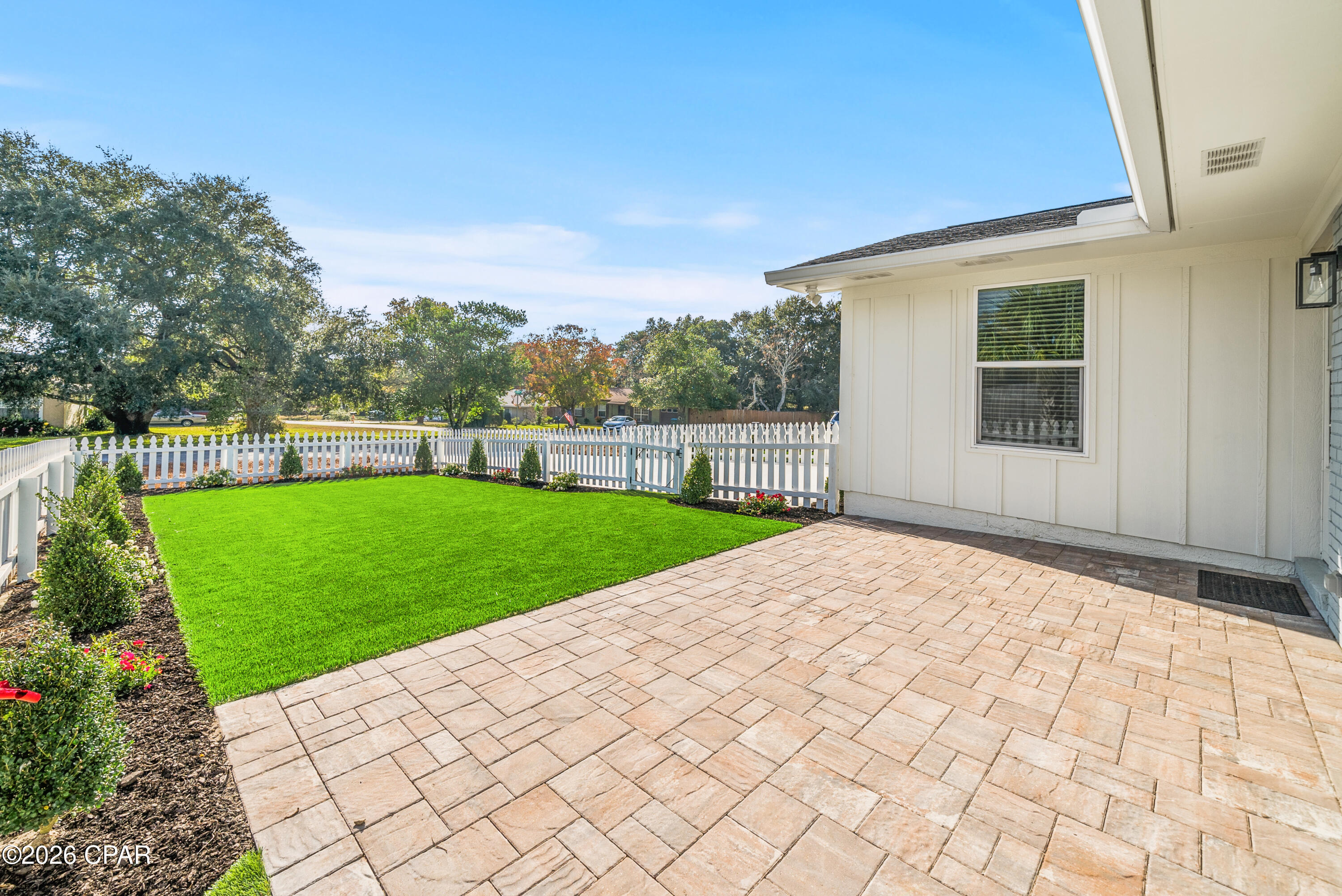 121 Lakeside Circle Unit A