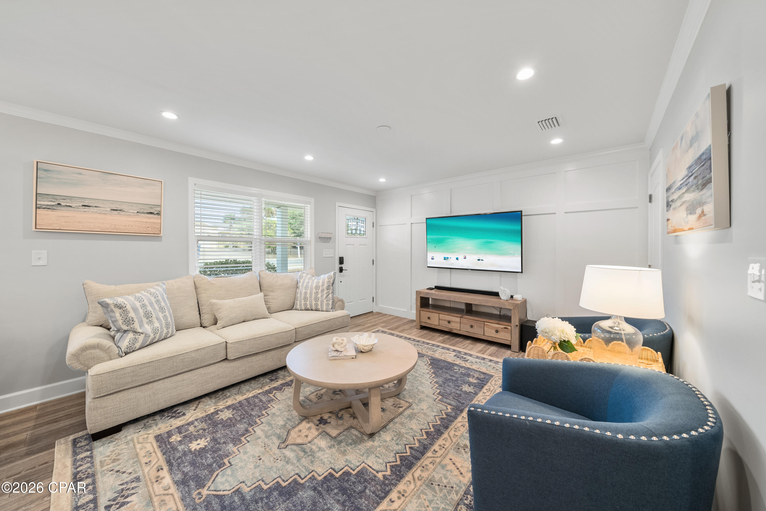 121 Lakeside Circle Unit B