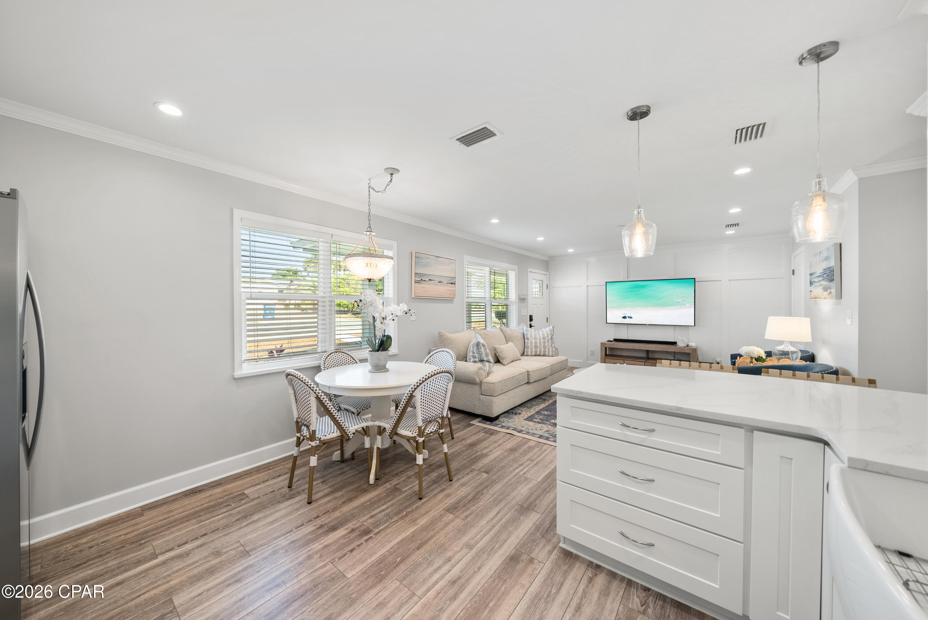 121 Lakeside Circle Unit B