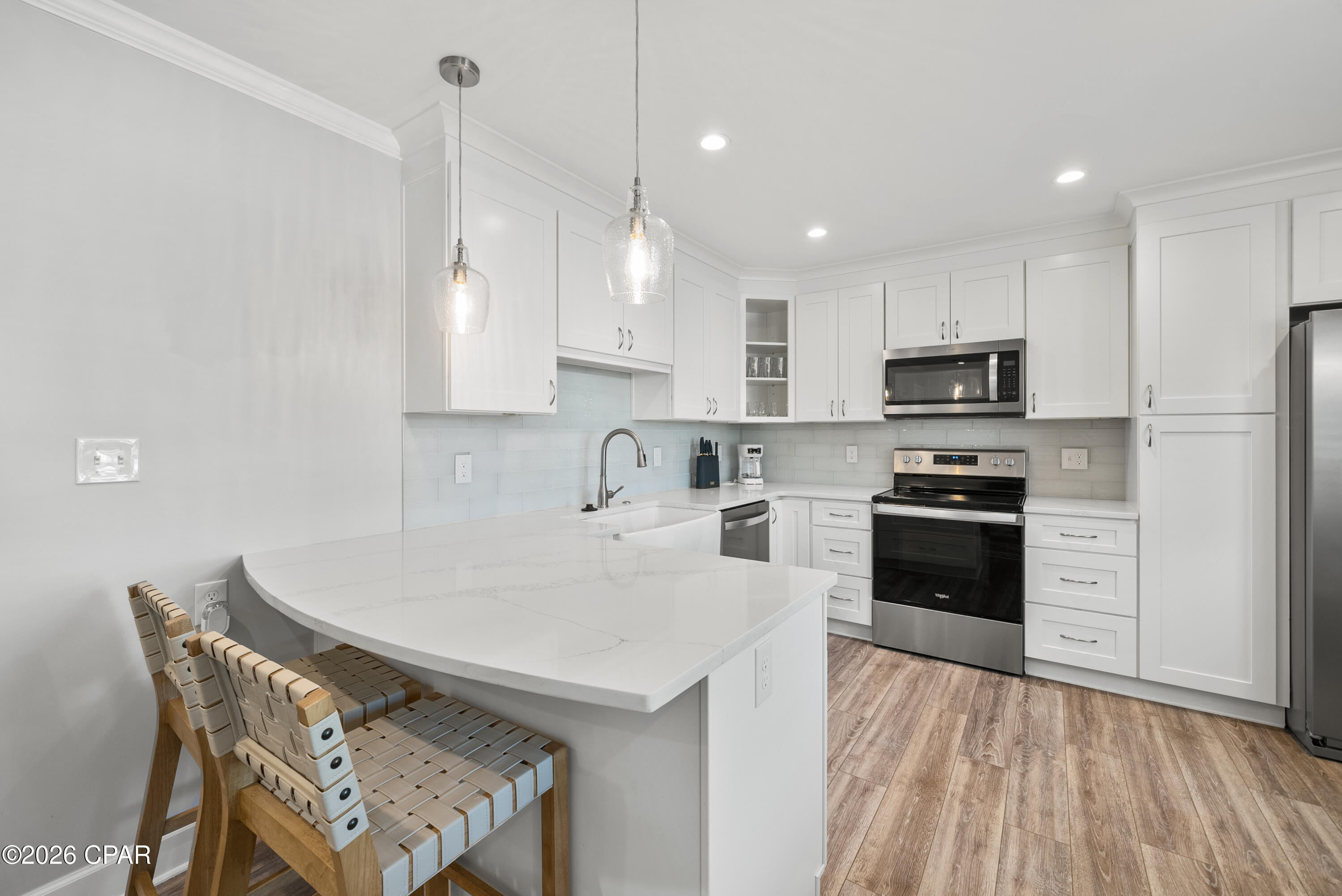 121 Lakeside Circle Unit B