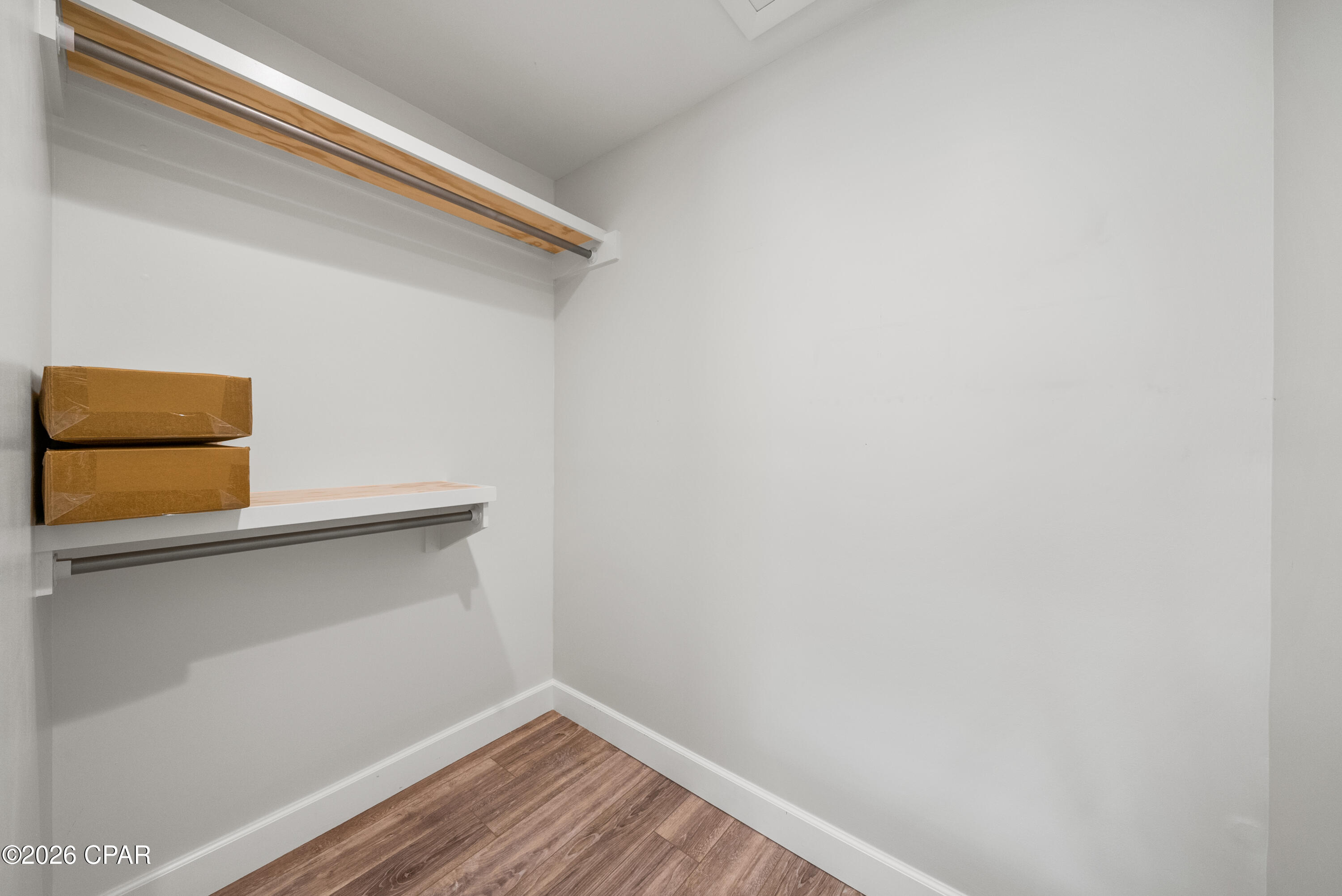 121 Lakeside Circle Unit B