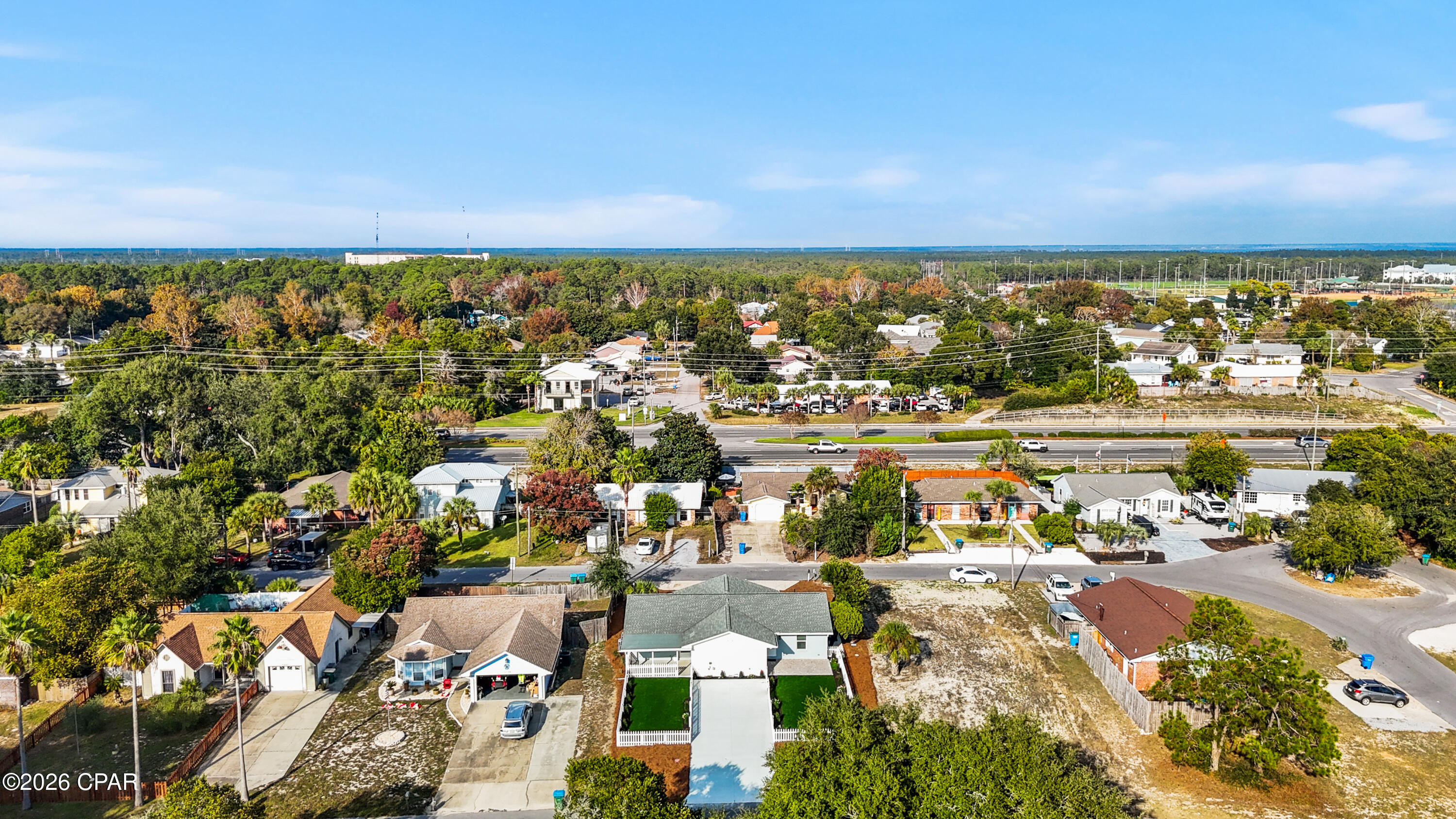 121 Lakeside Circle Unit B