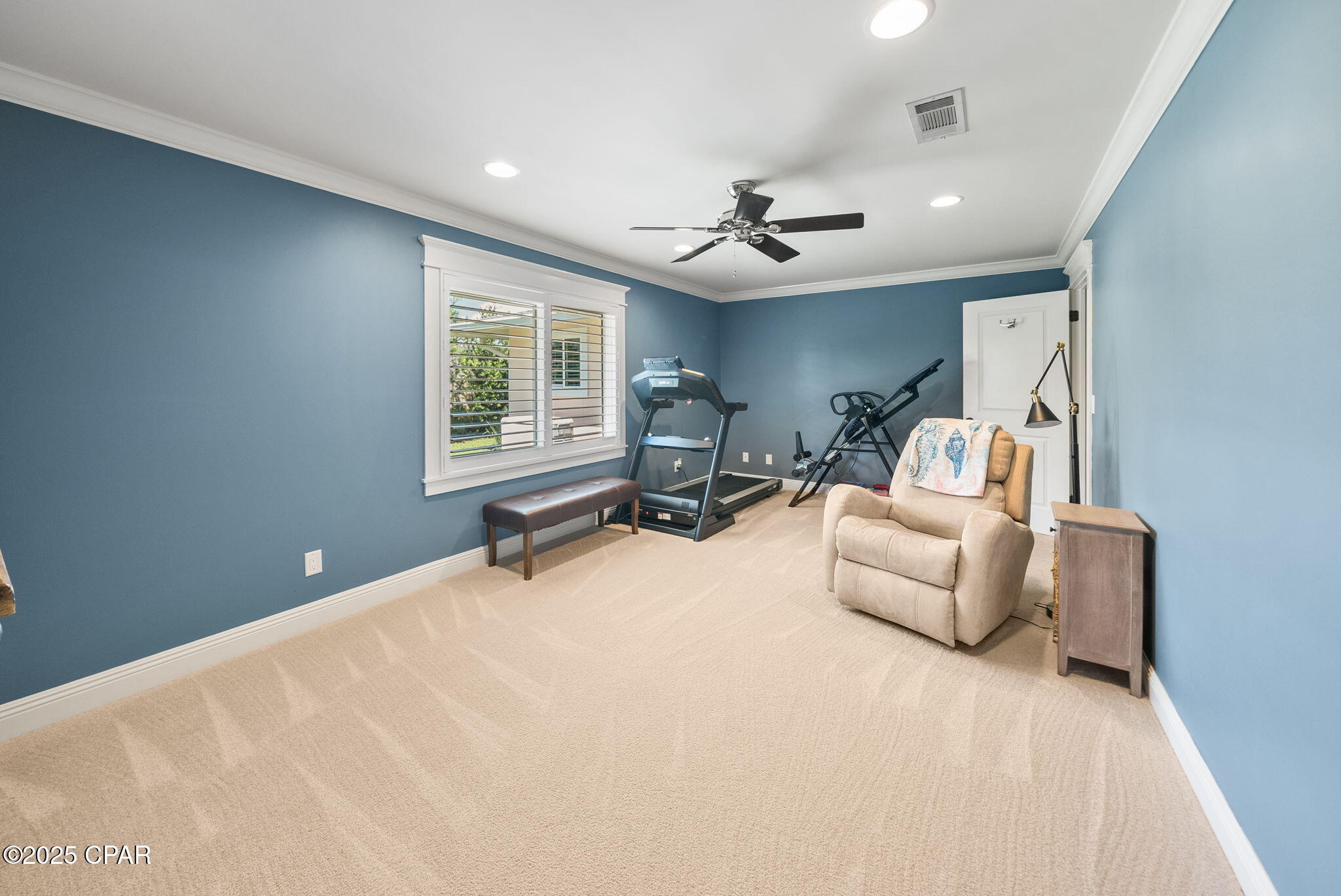 3045 W 30th Court