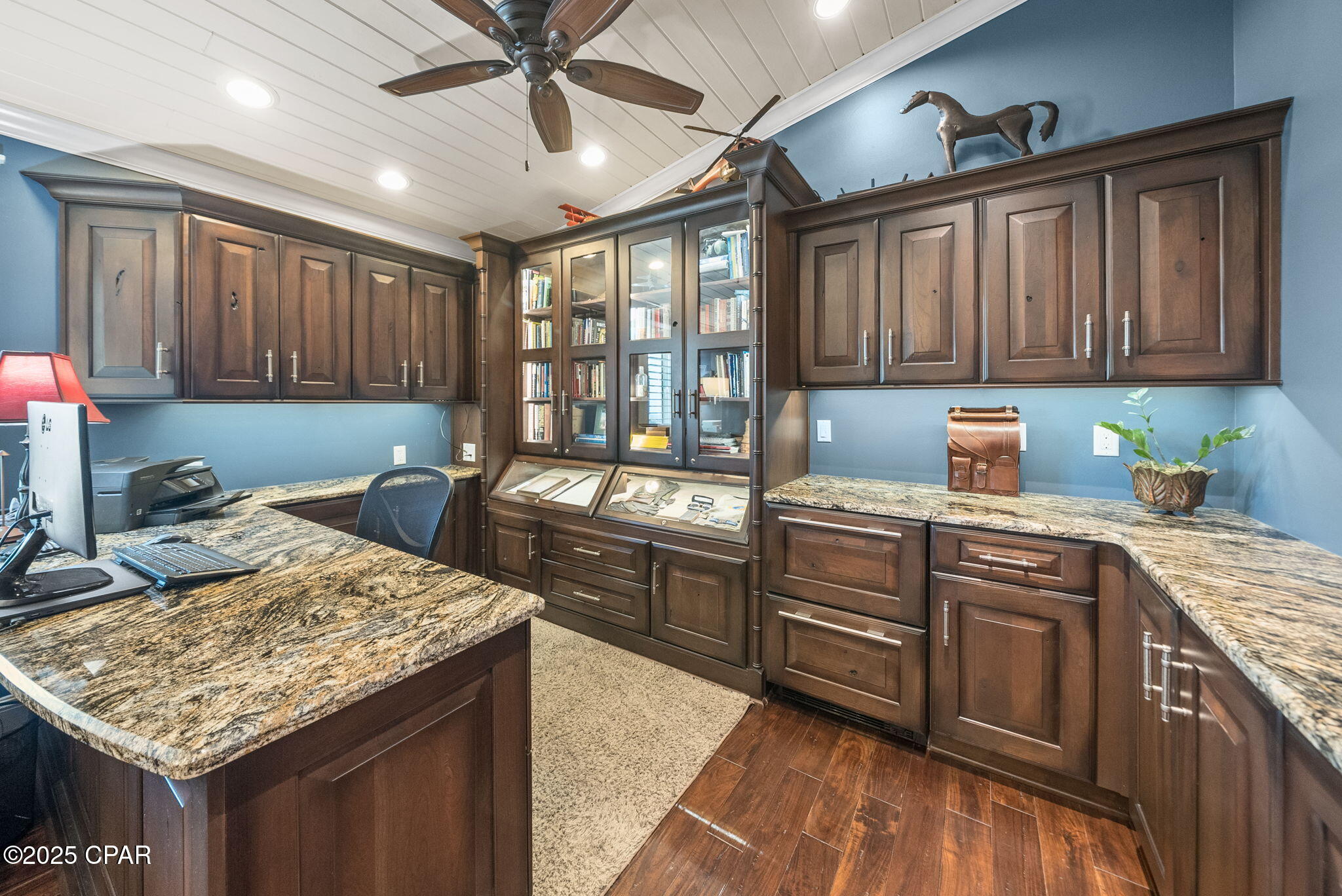 3045 W 30th Court