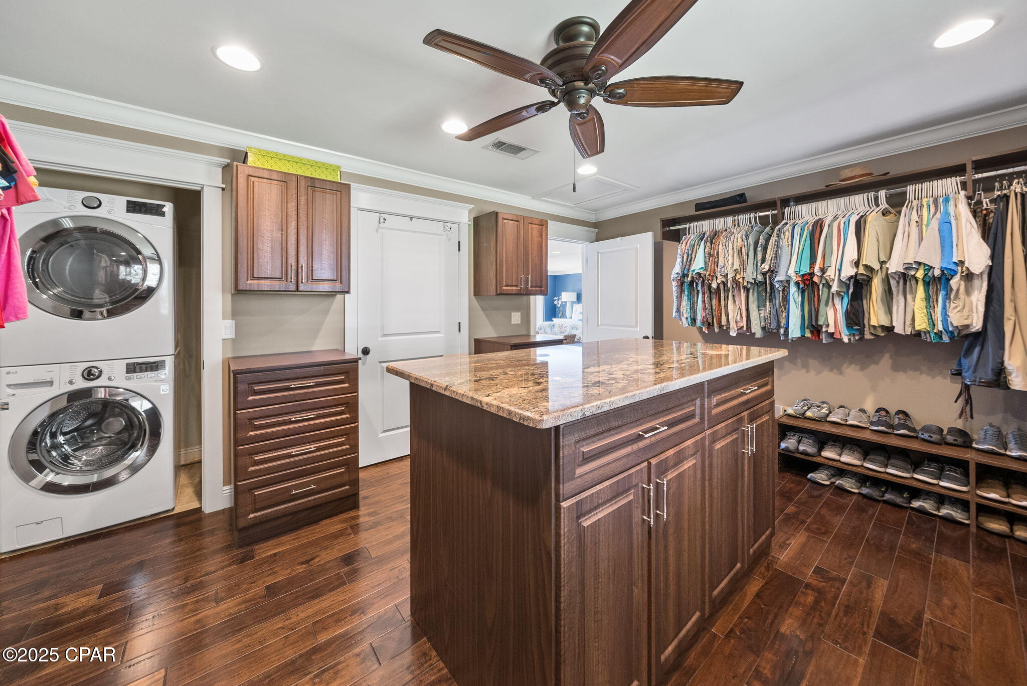 3045 W 30th Court