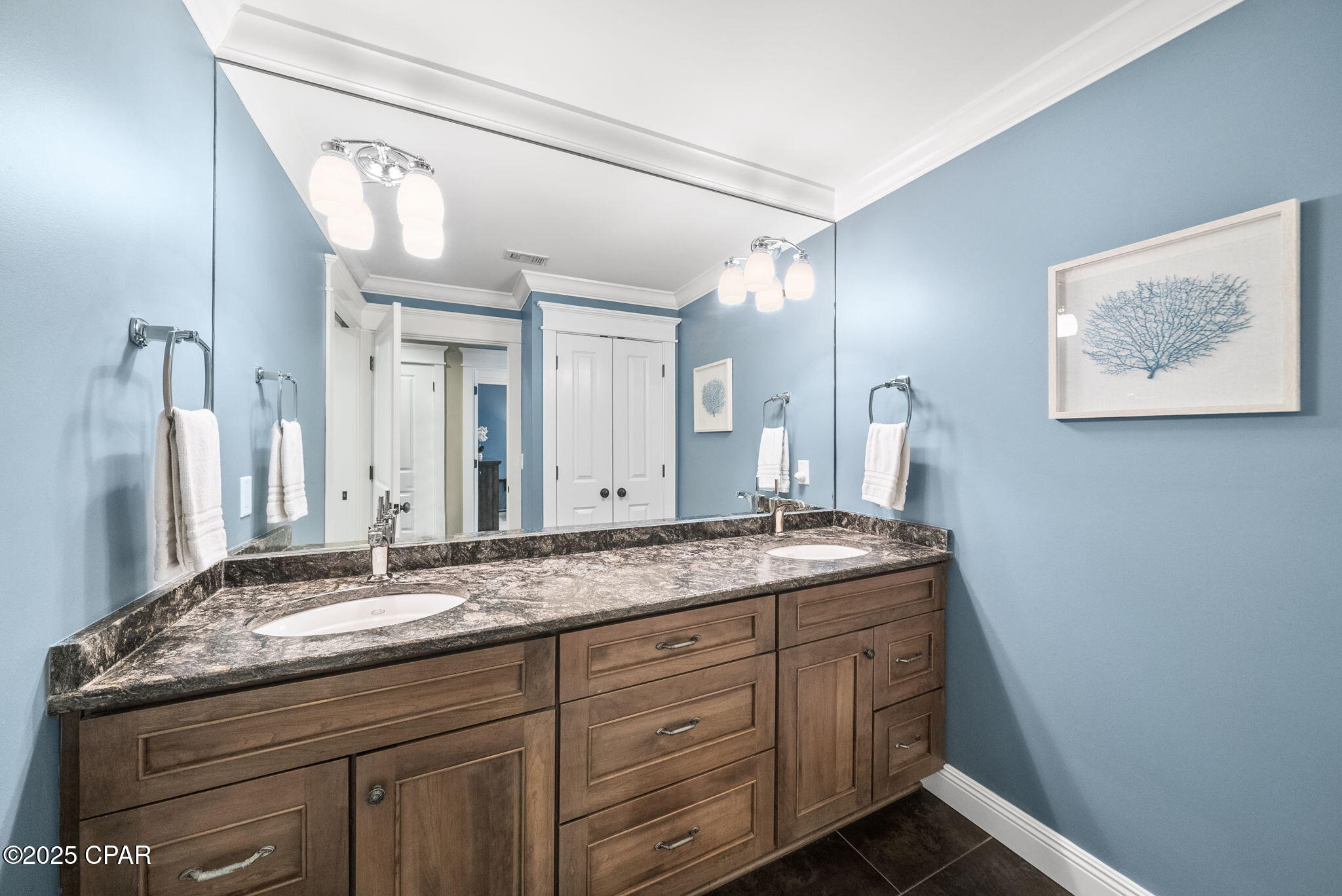 3045 W 30th Court