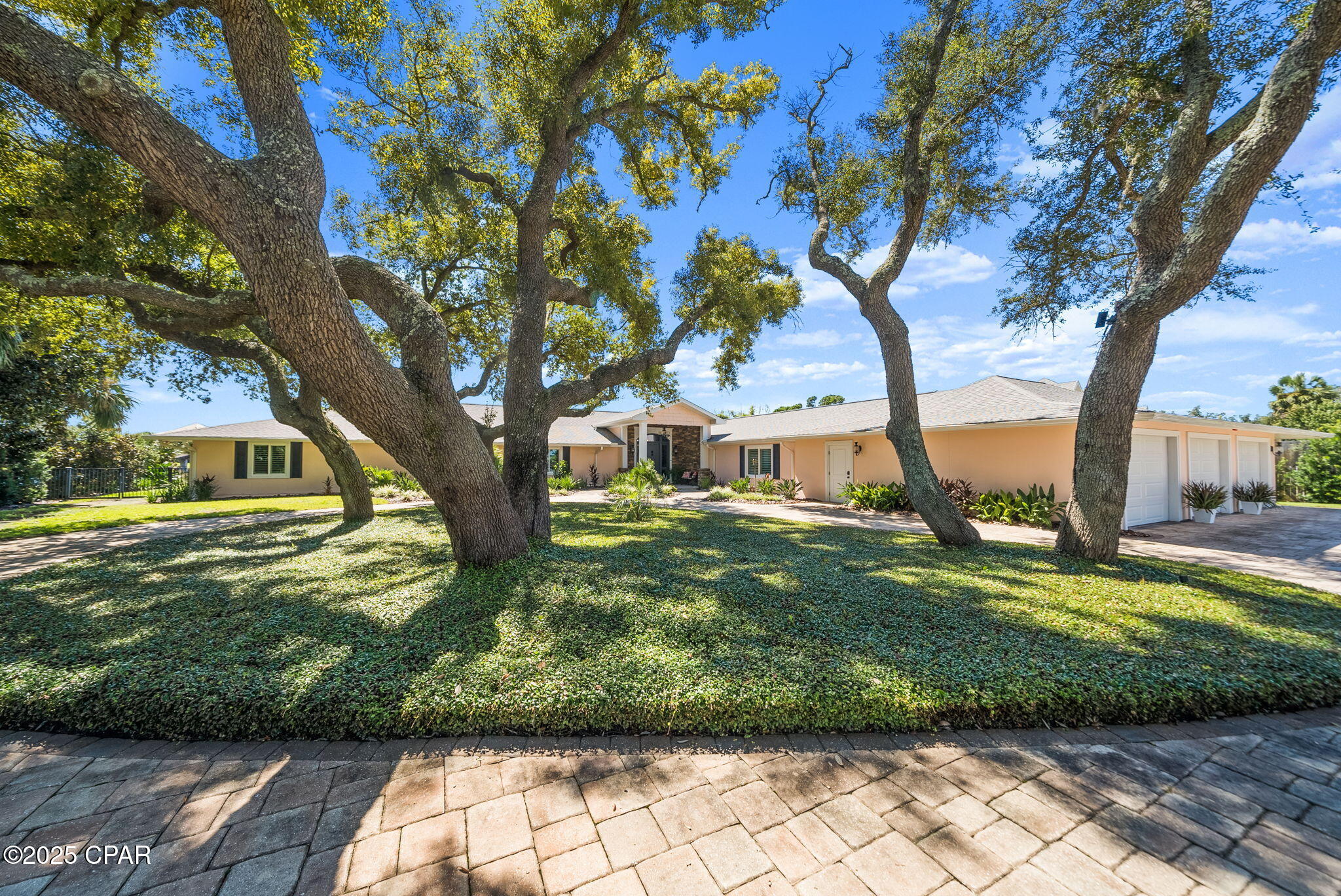 3045 W 30th Court