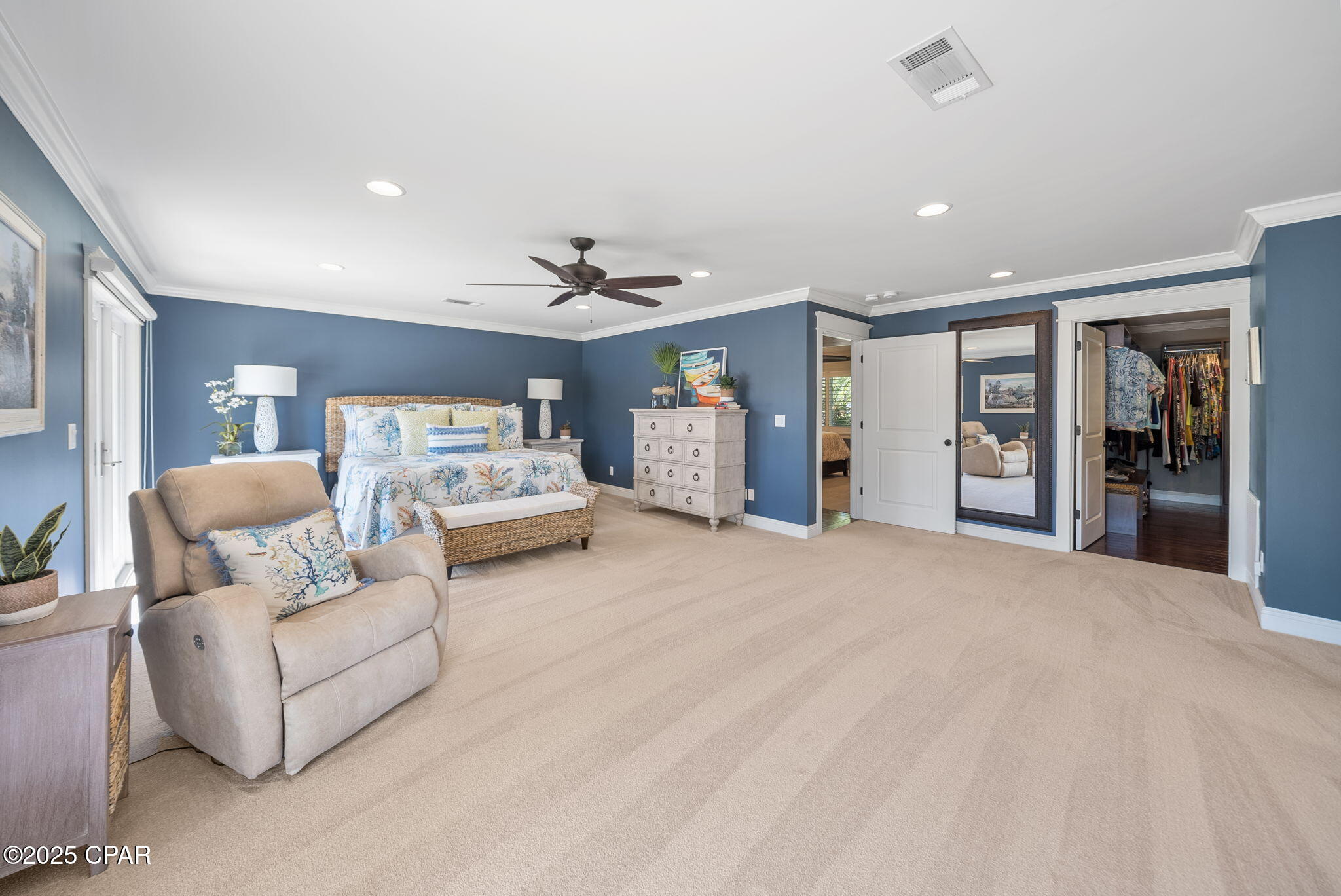 3045 W 30th Court