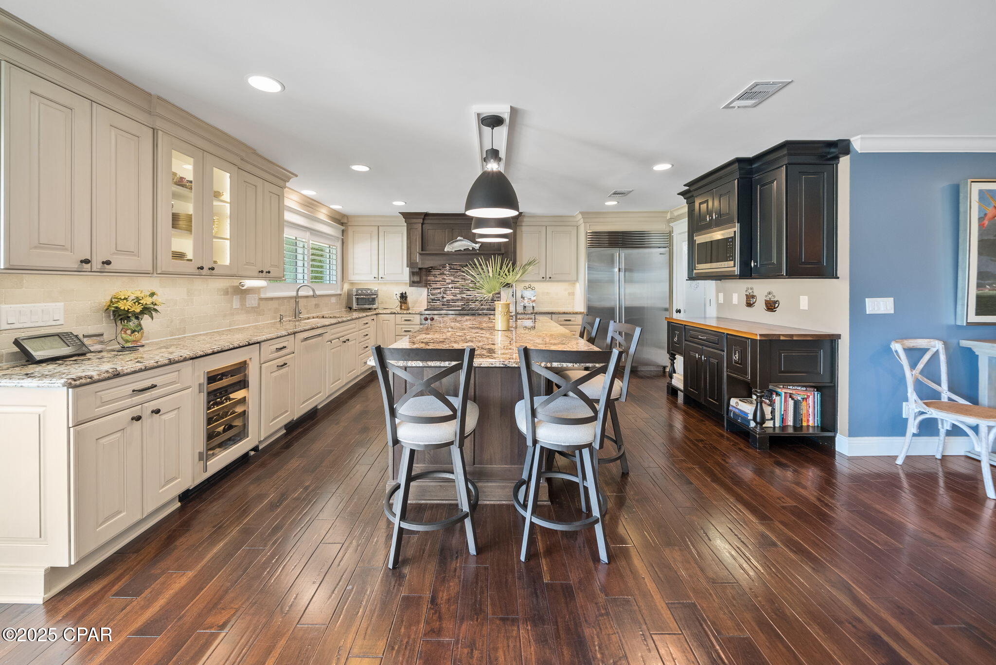 3045 W 30th Court