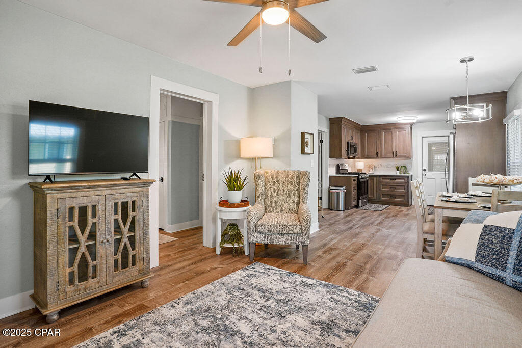 2994 Jefferson Street