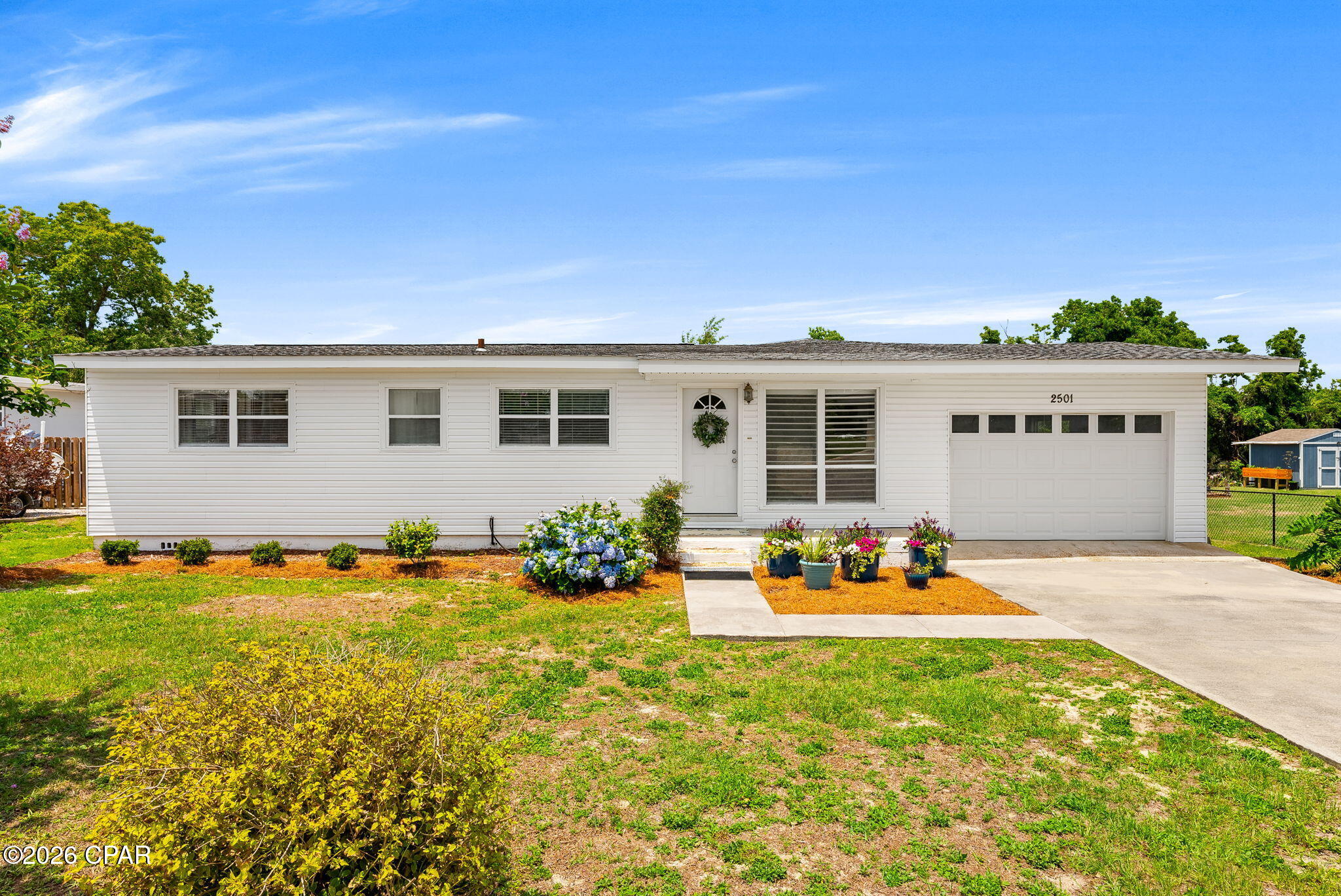 2501 Rollins Avenue