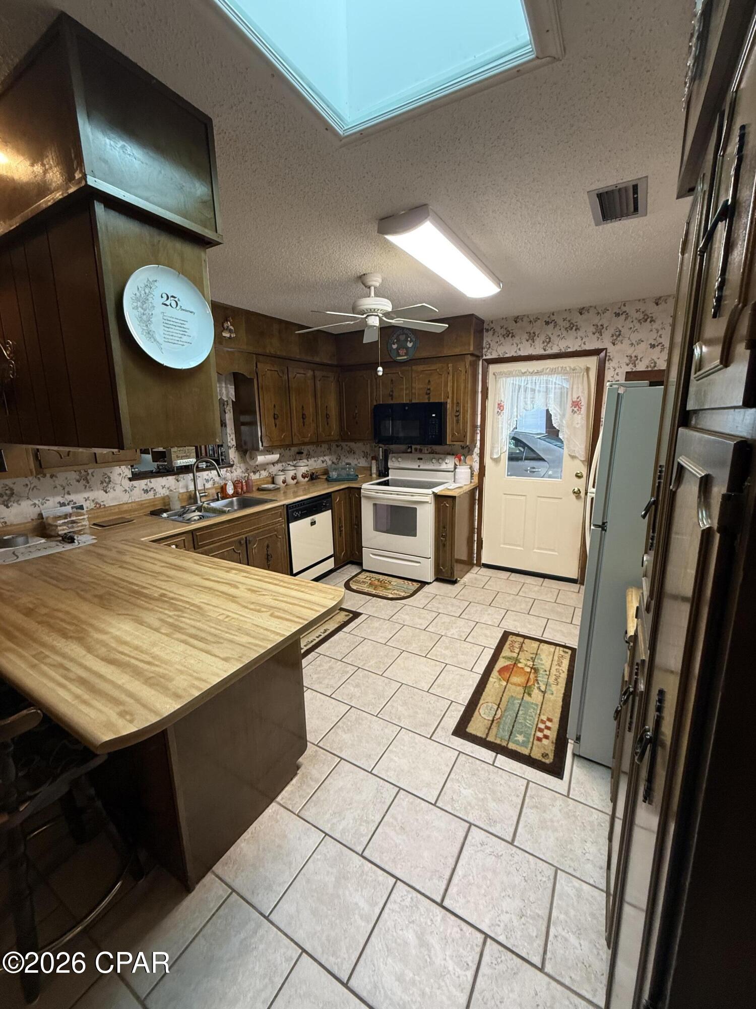 4514 Crestbrook Drive