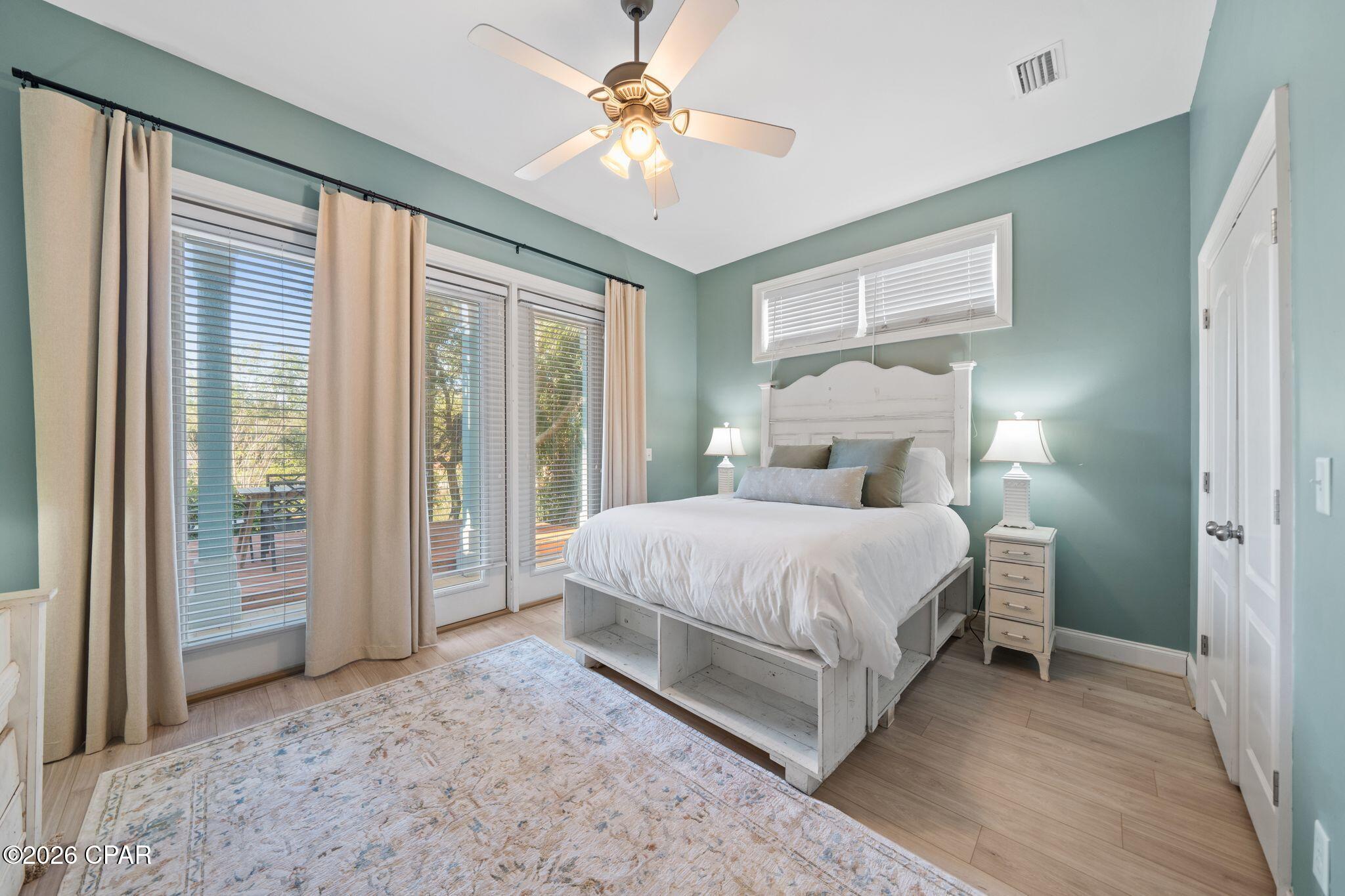 415 La Valencia Circle