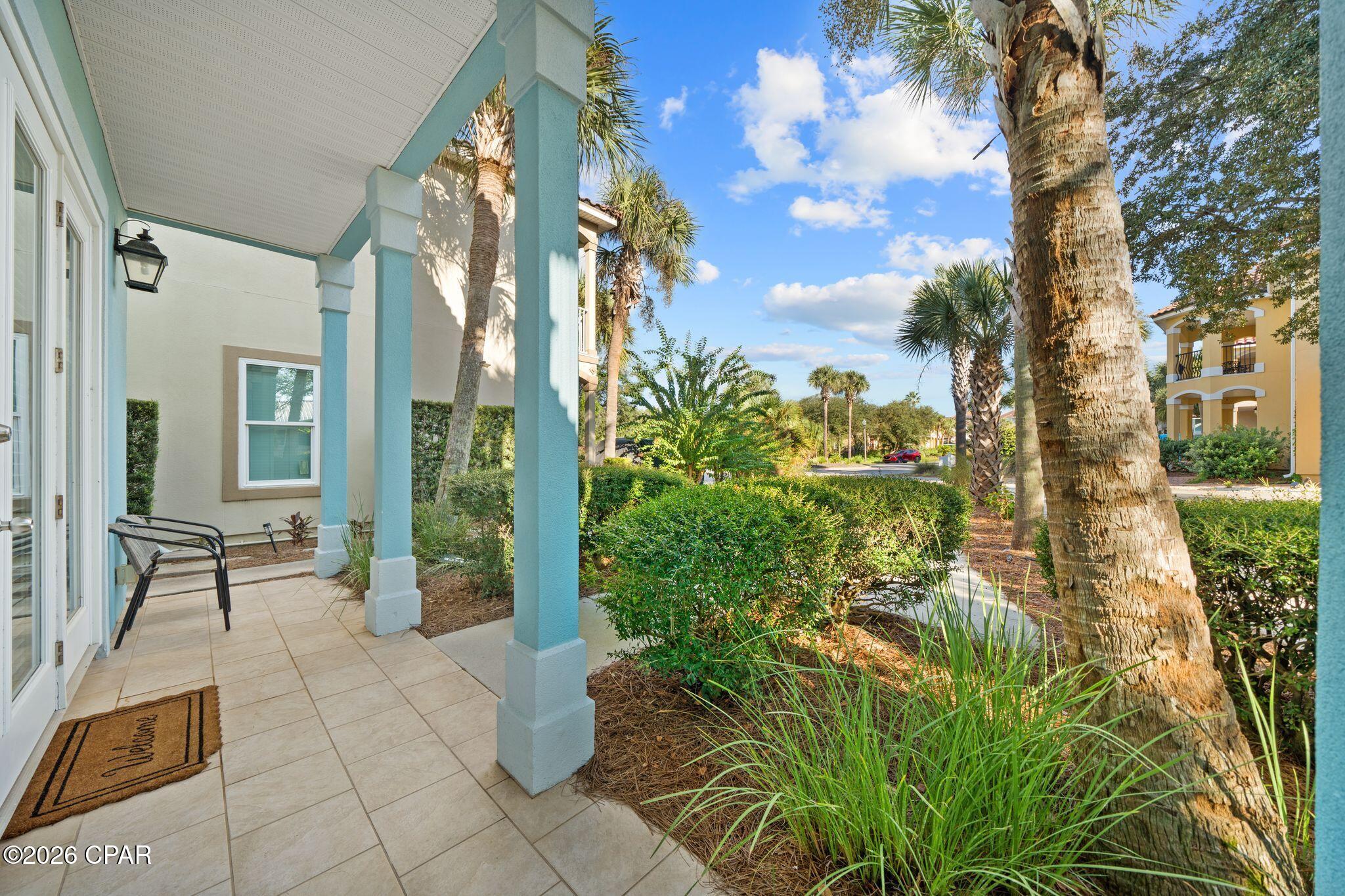 415 La Valencia Circle