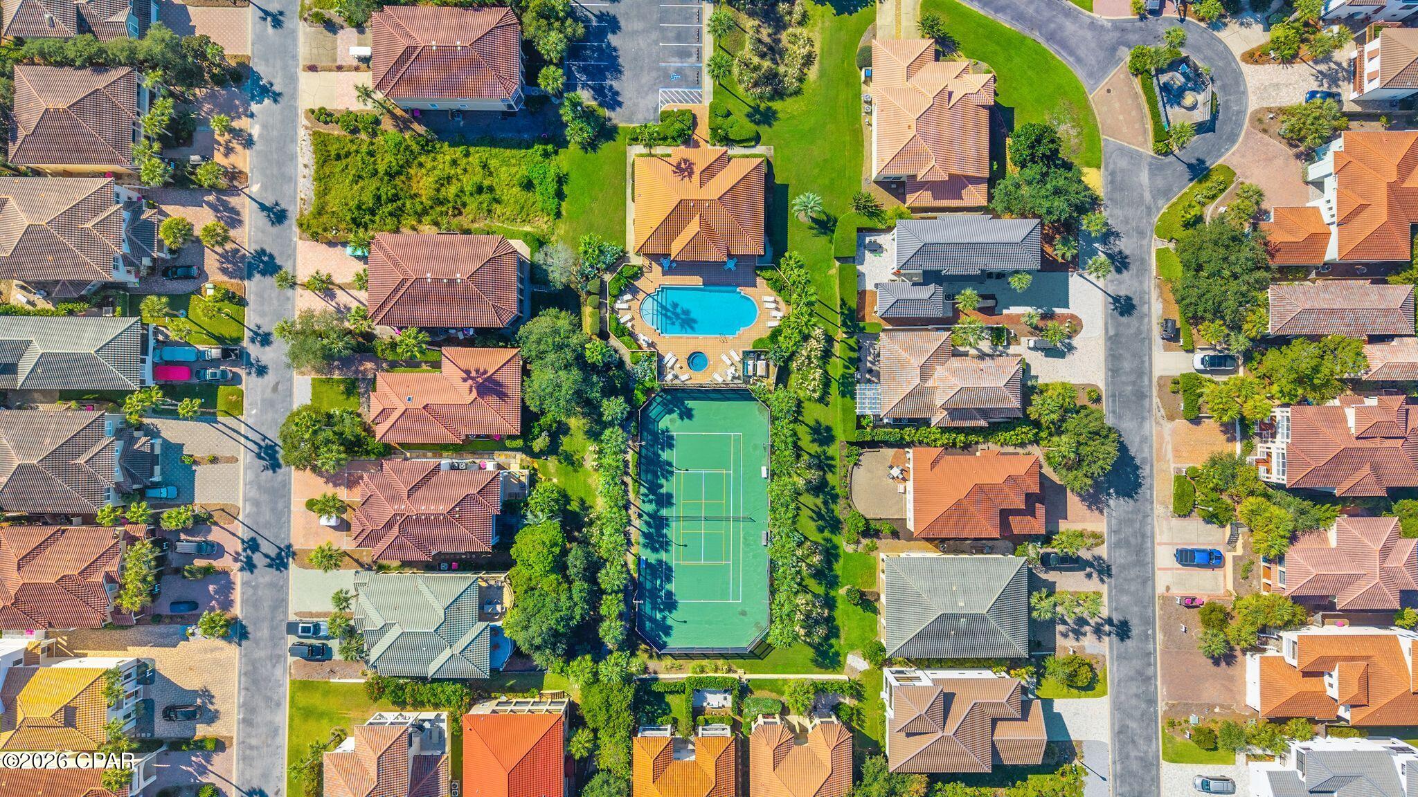 415 La Valencia Circle