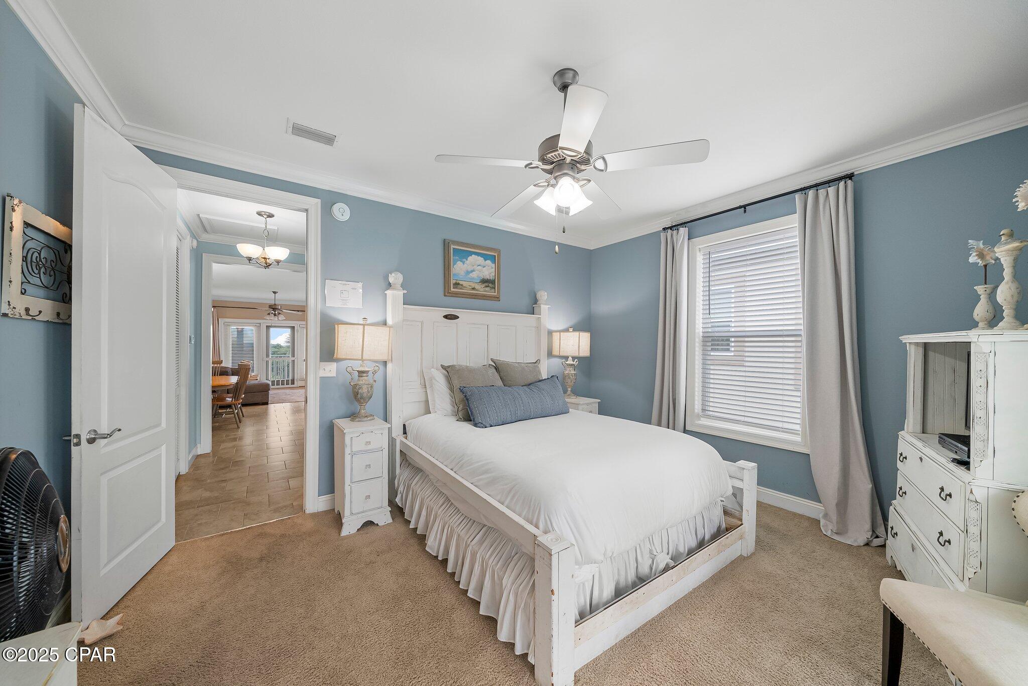 415 La Valencia Circle