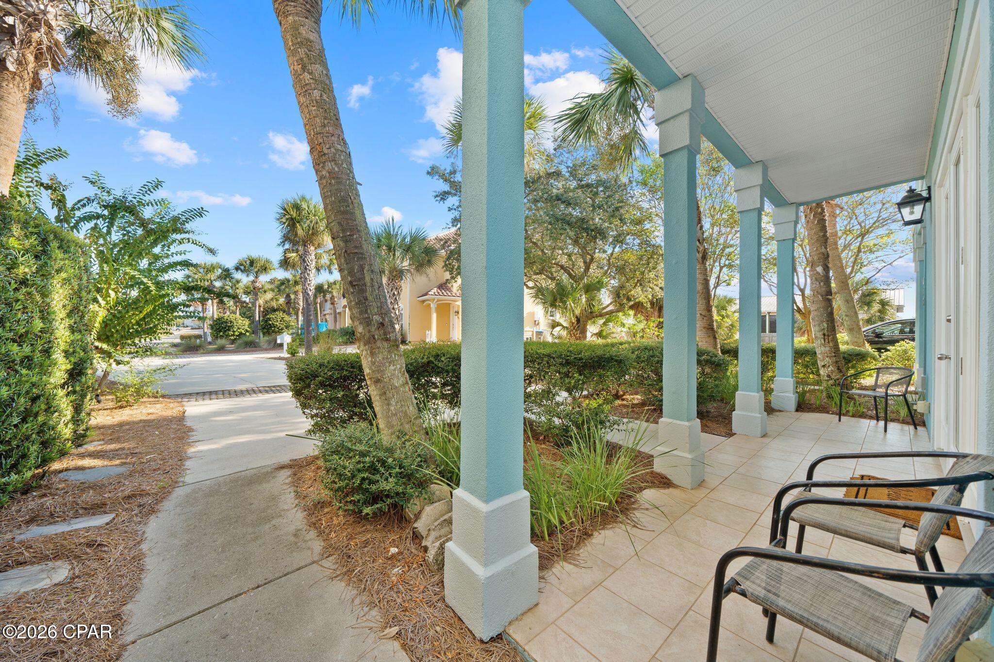 415 La Valencia Circle