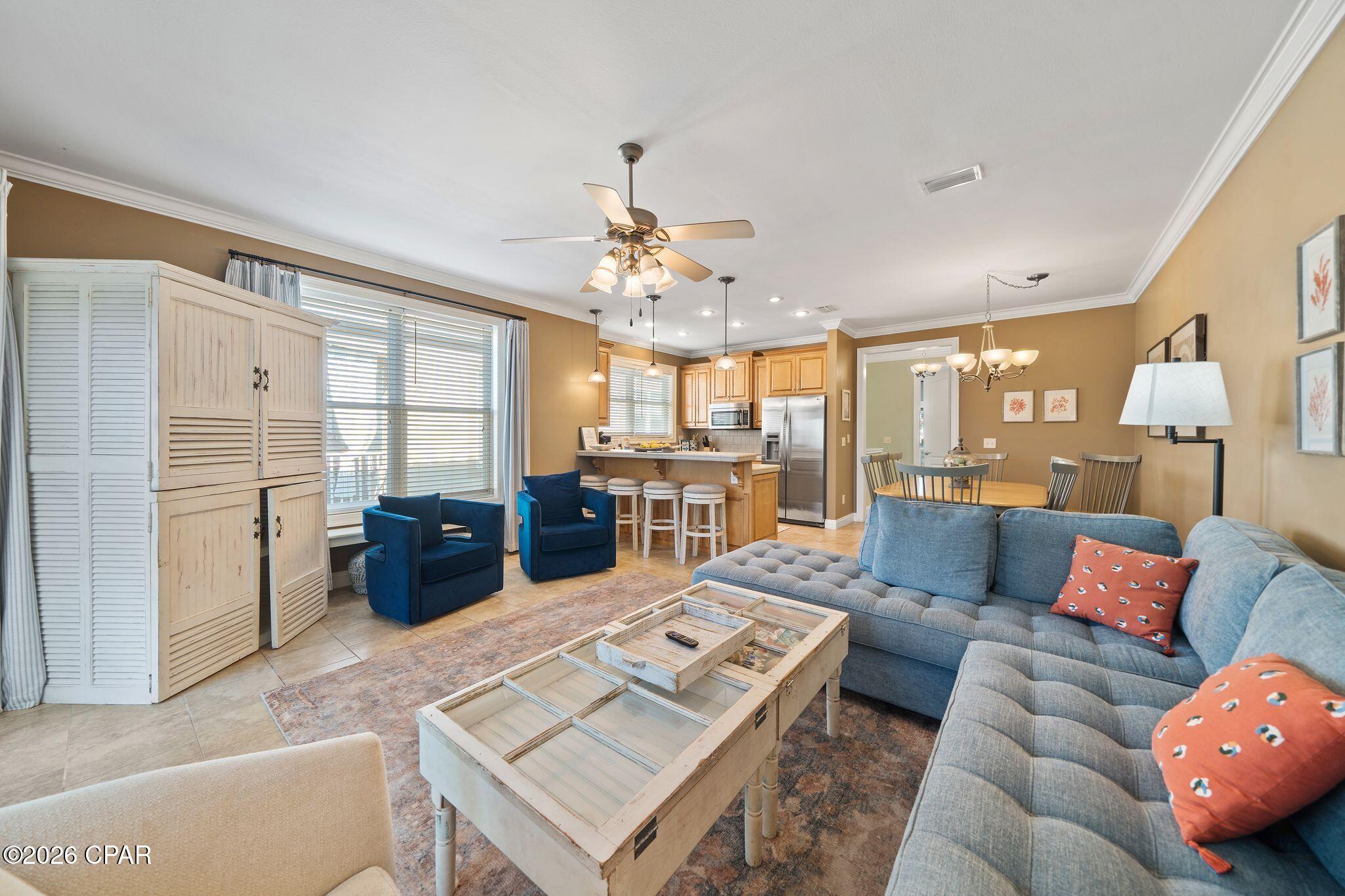 415 La Valencia Circle
