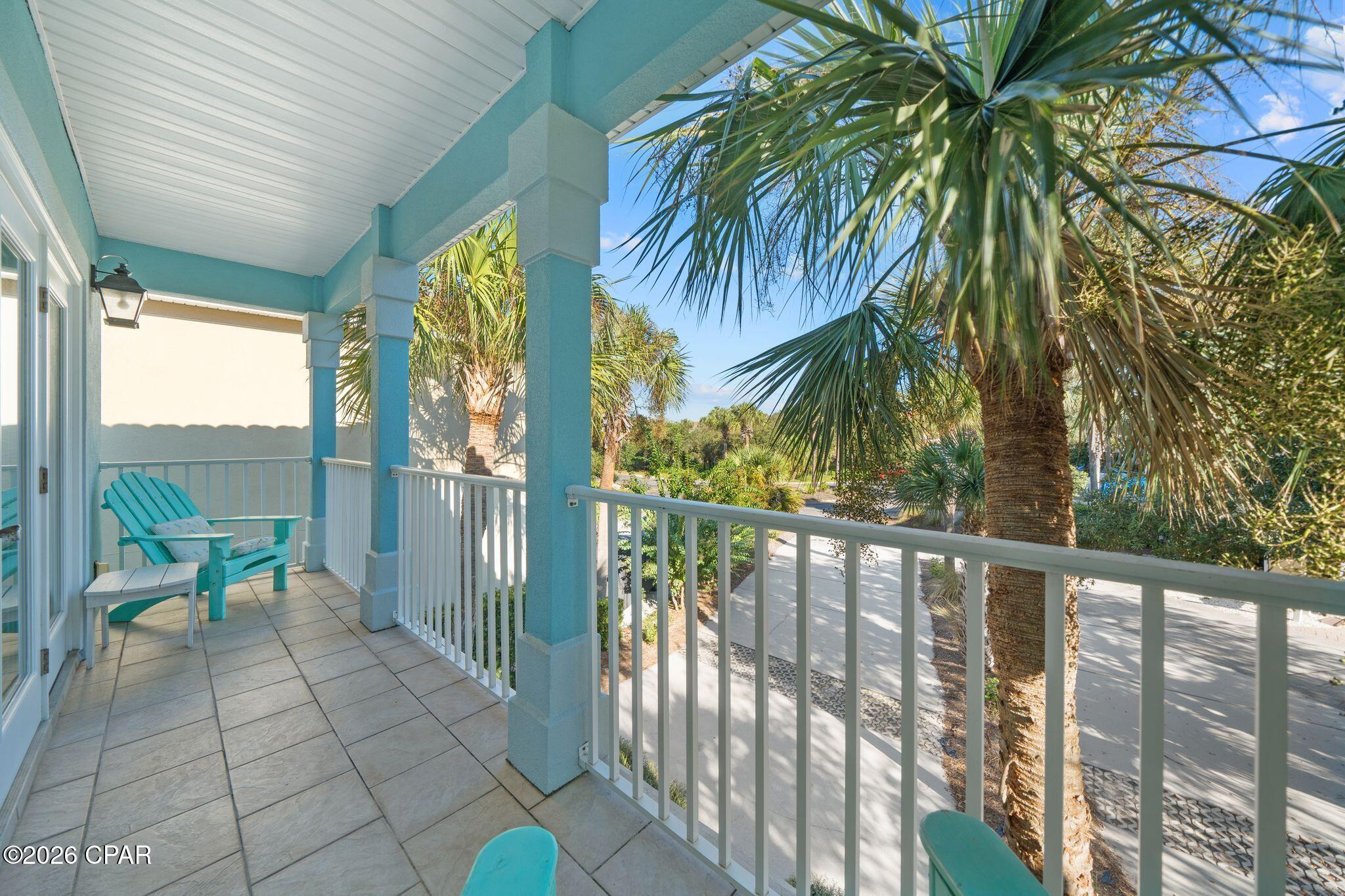 415 La Valencia Circle