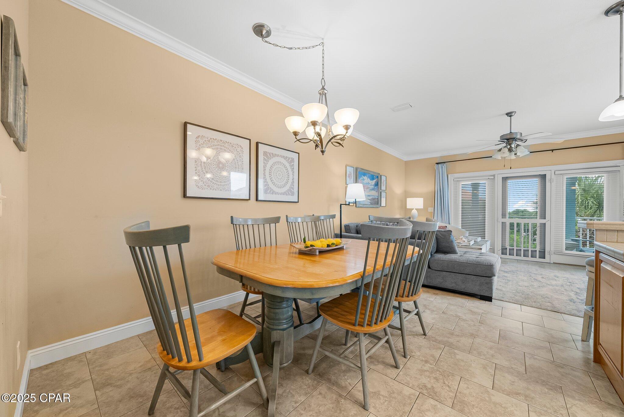 415 La Valencia Circle