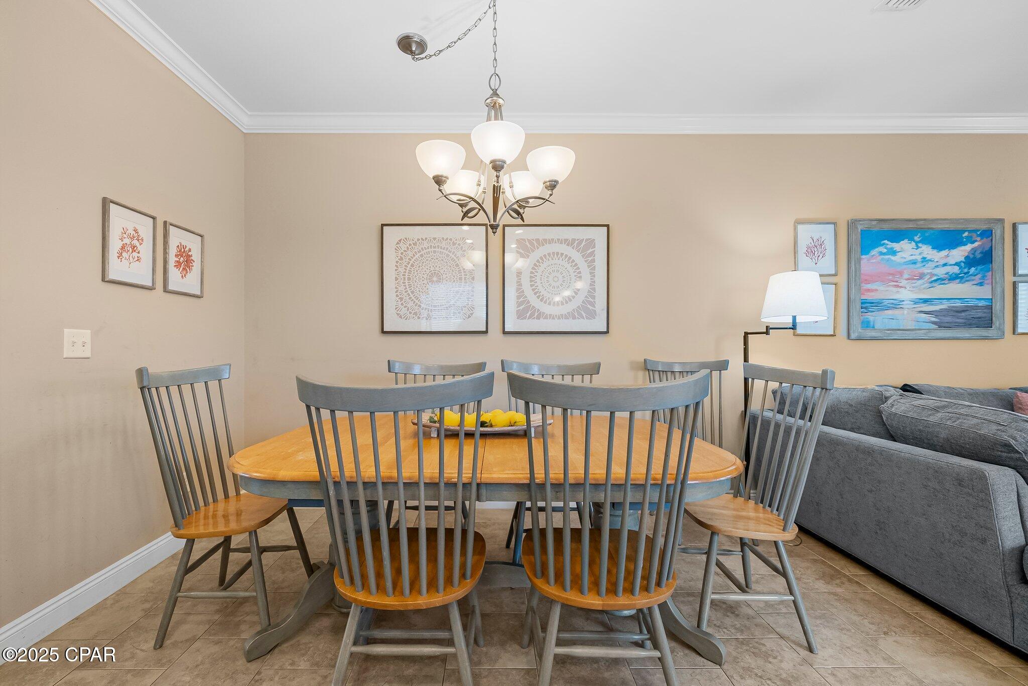 415 La Valencia Circle