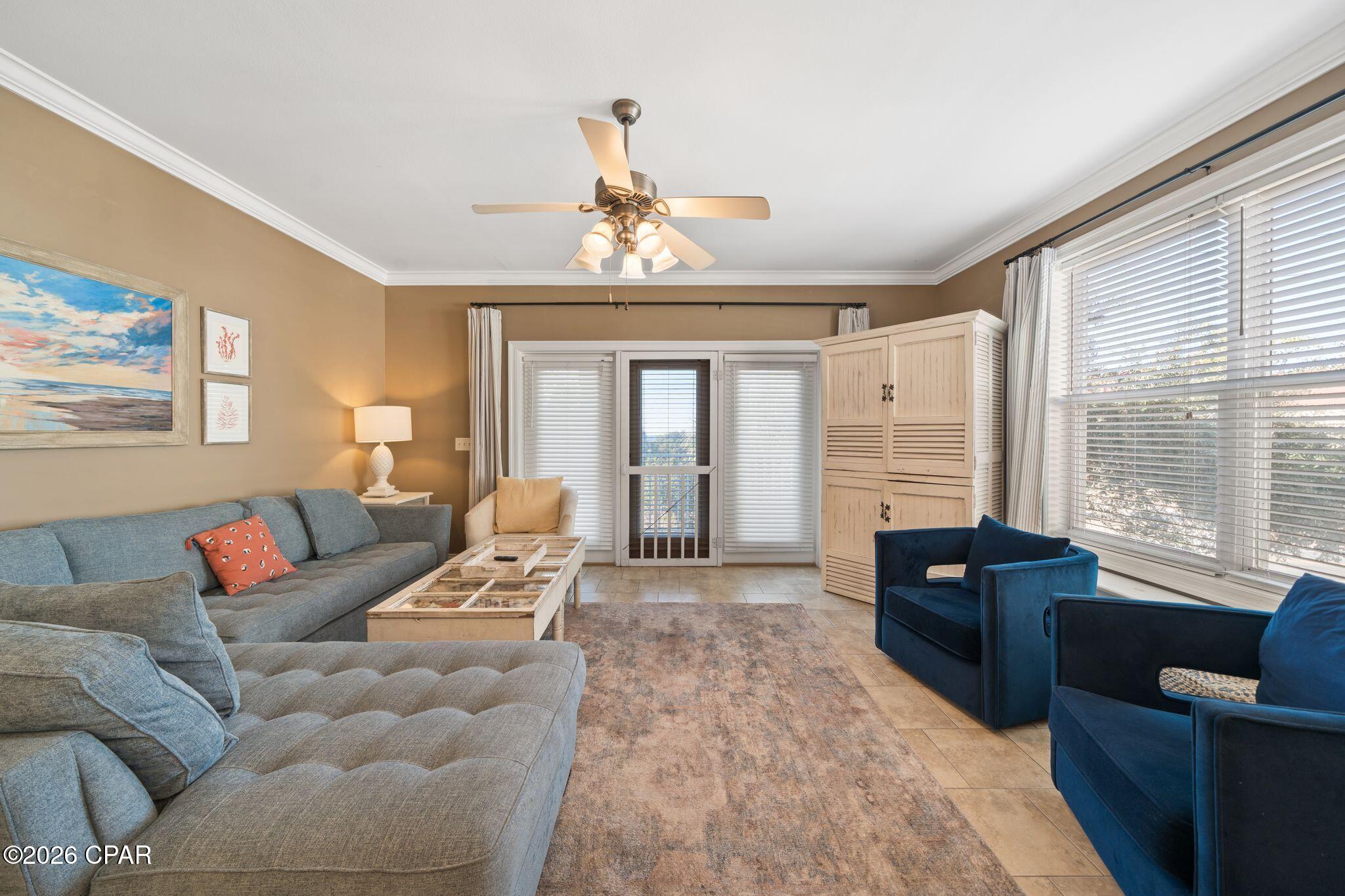 415 La Valencia Circle
