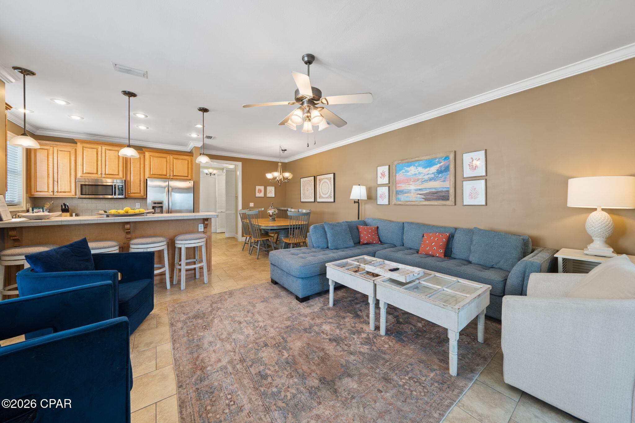 415 La Valencia Circle