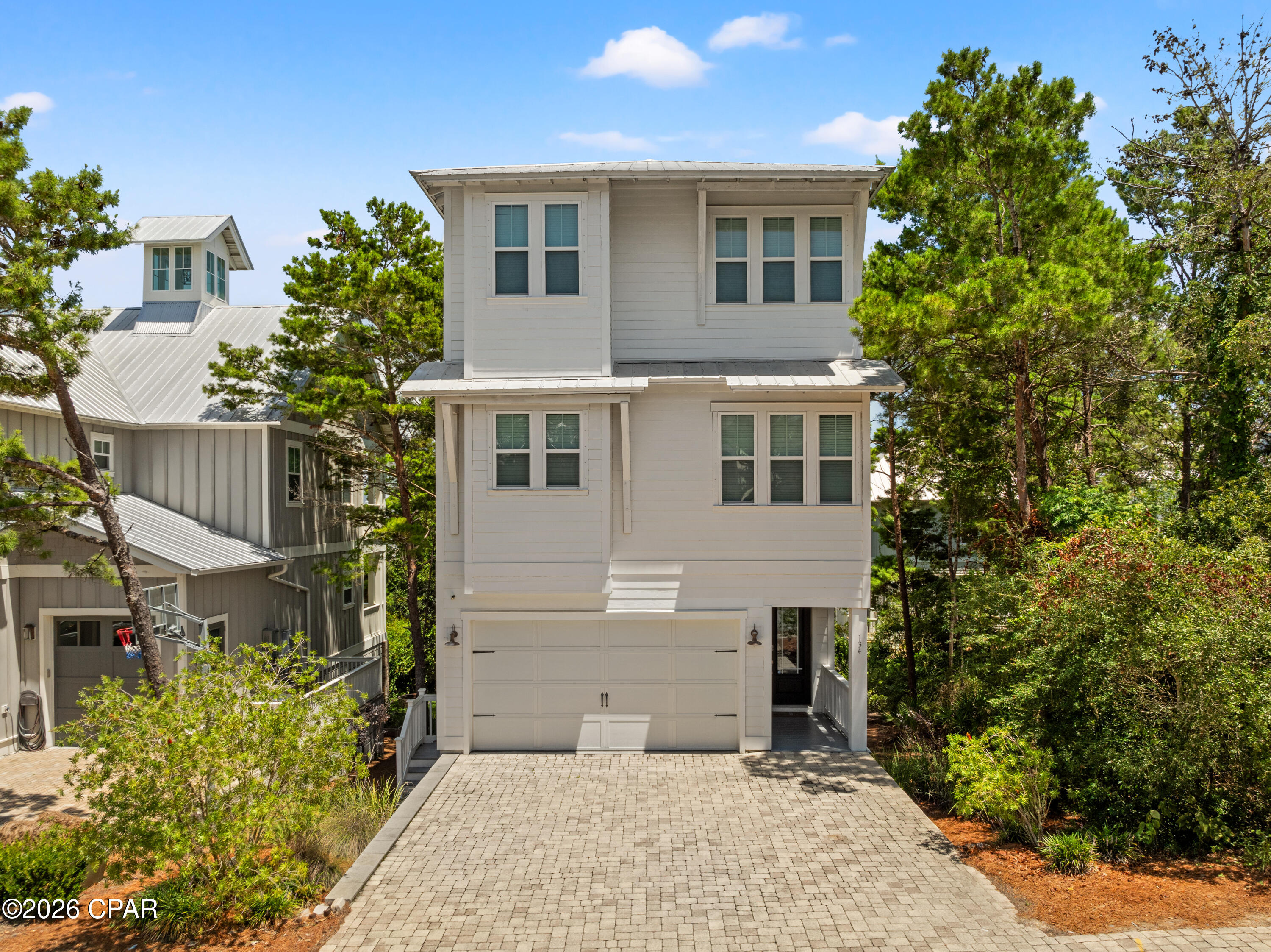 134 Grande Pointe Drive