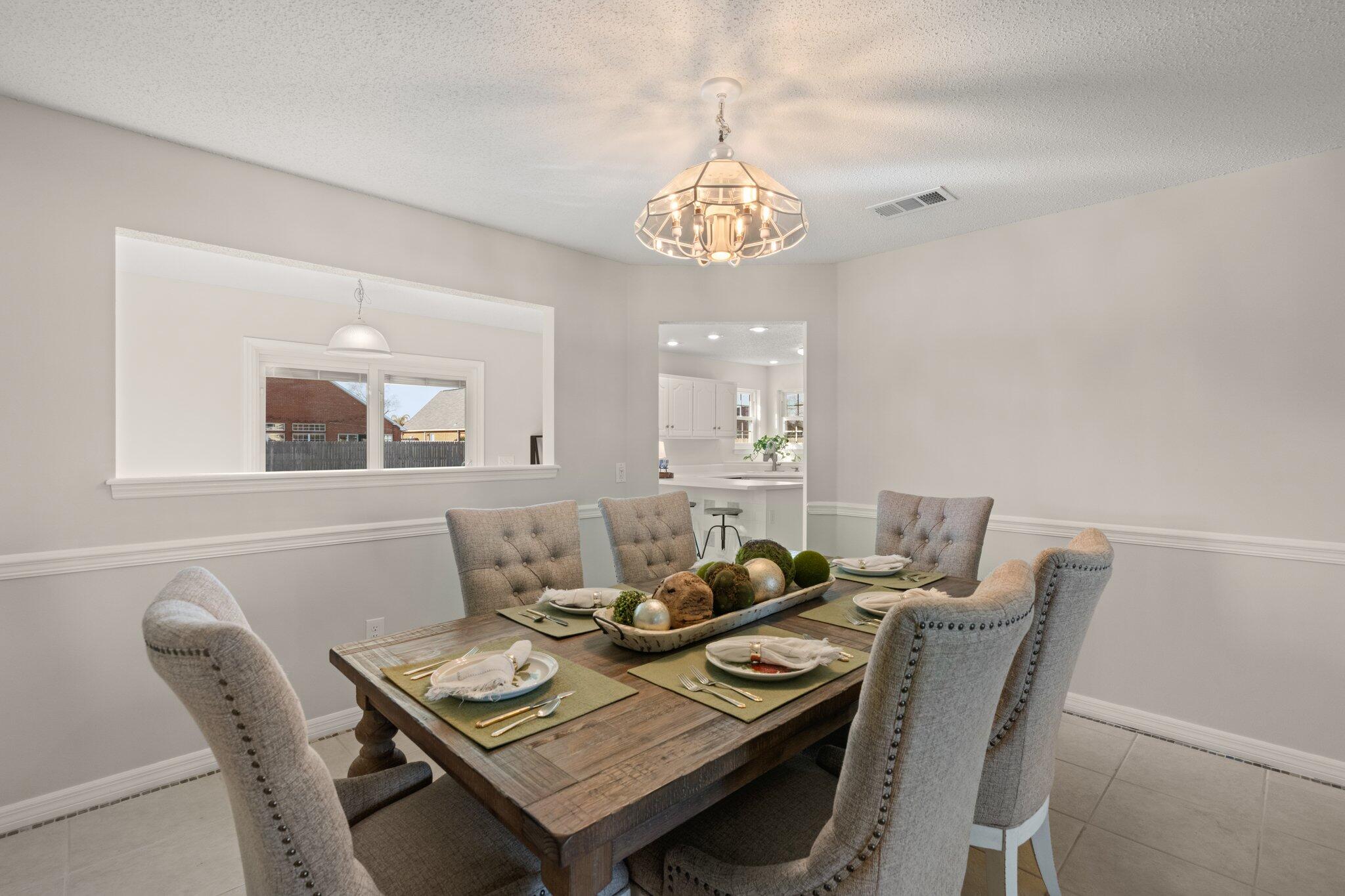 4001 Leeann Circle