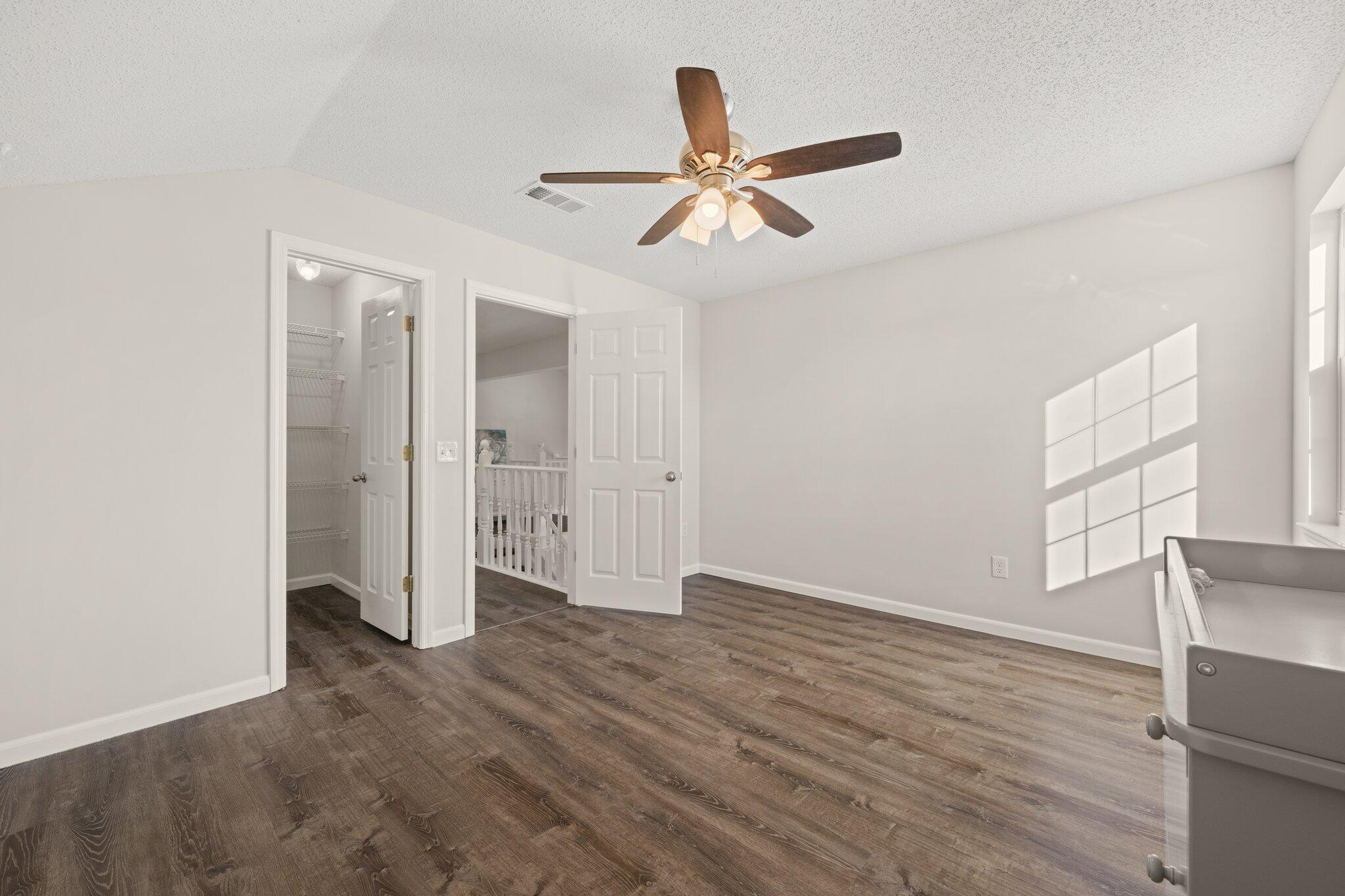 4001 Leeann Circle