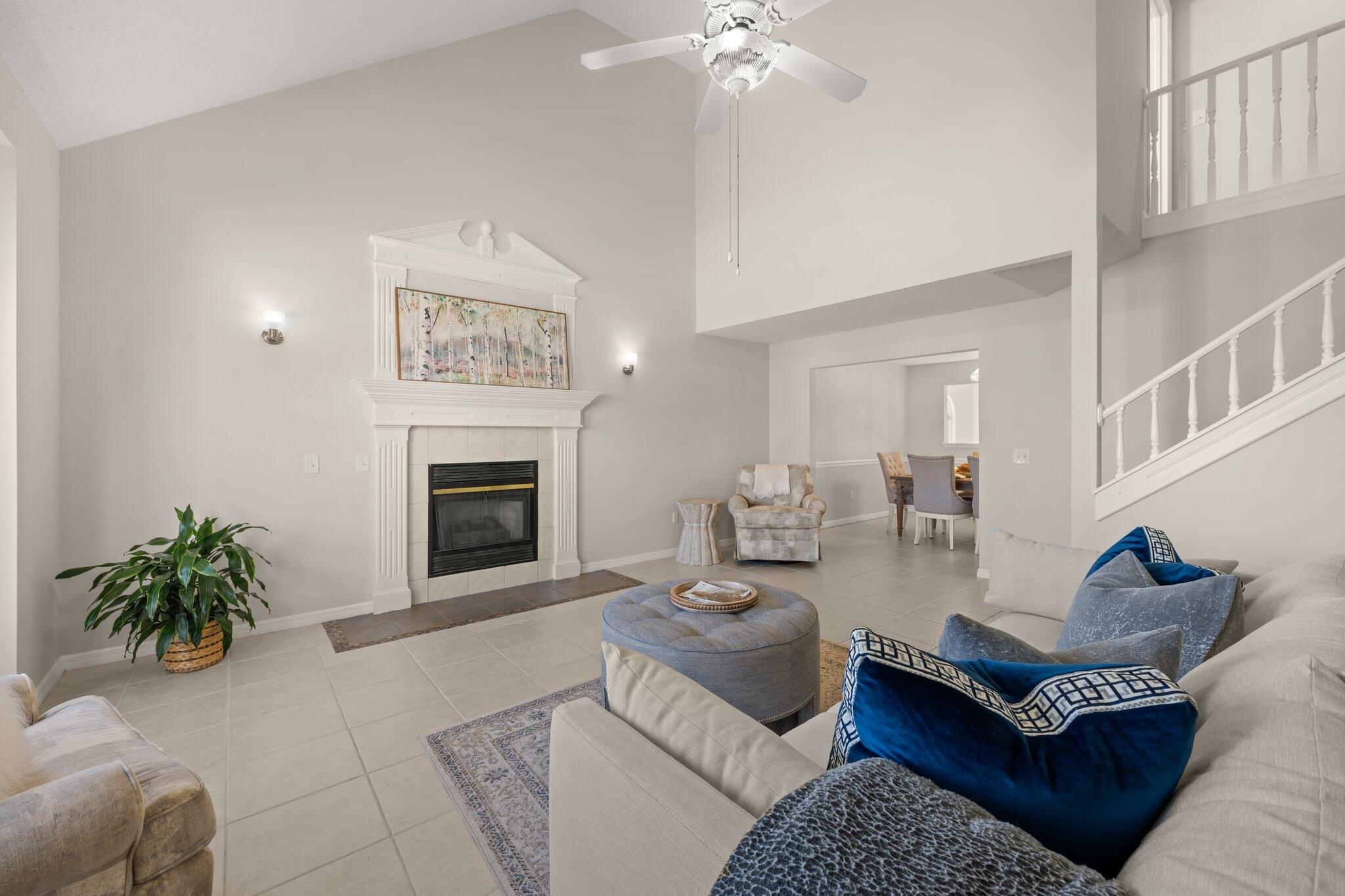 4001 Leeann Circle