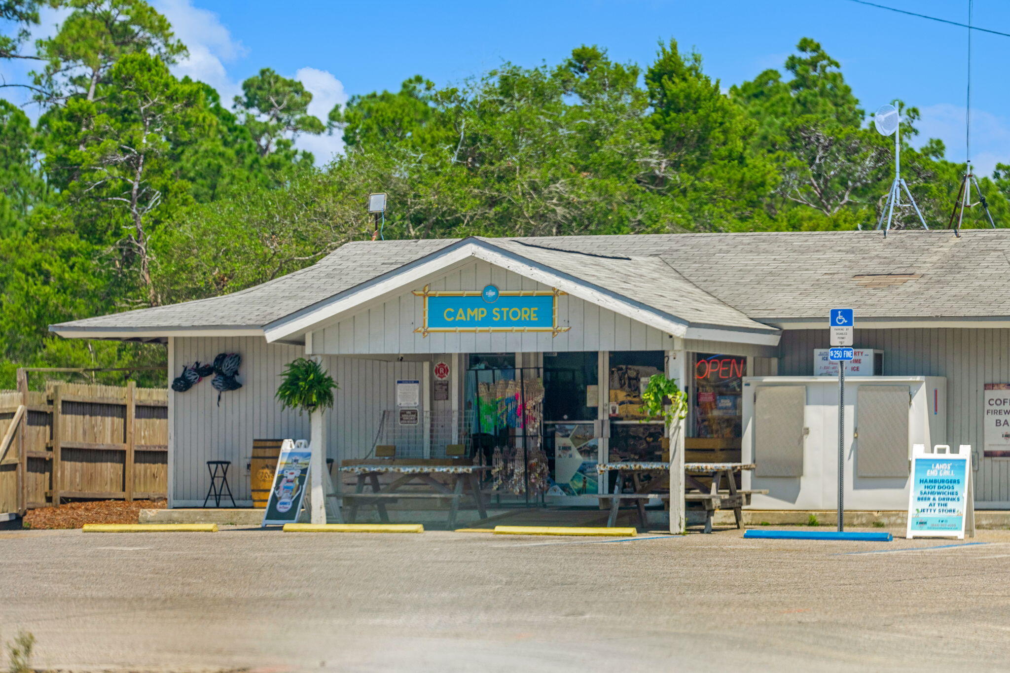4737 Bigleaf Lane