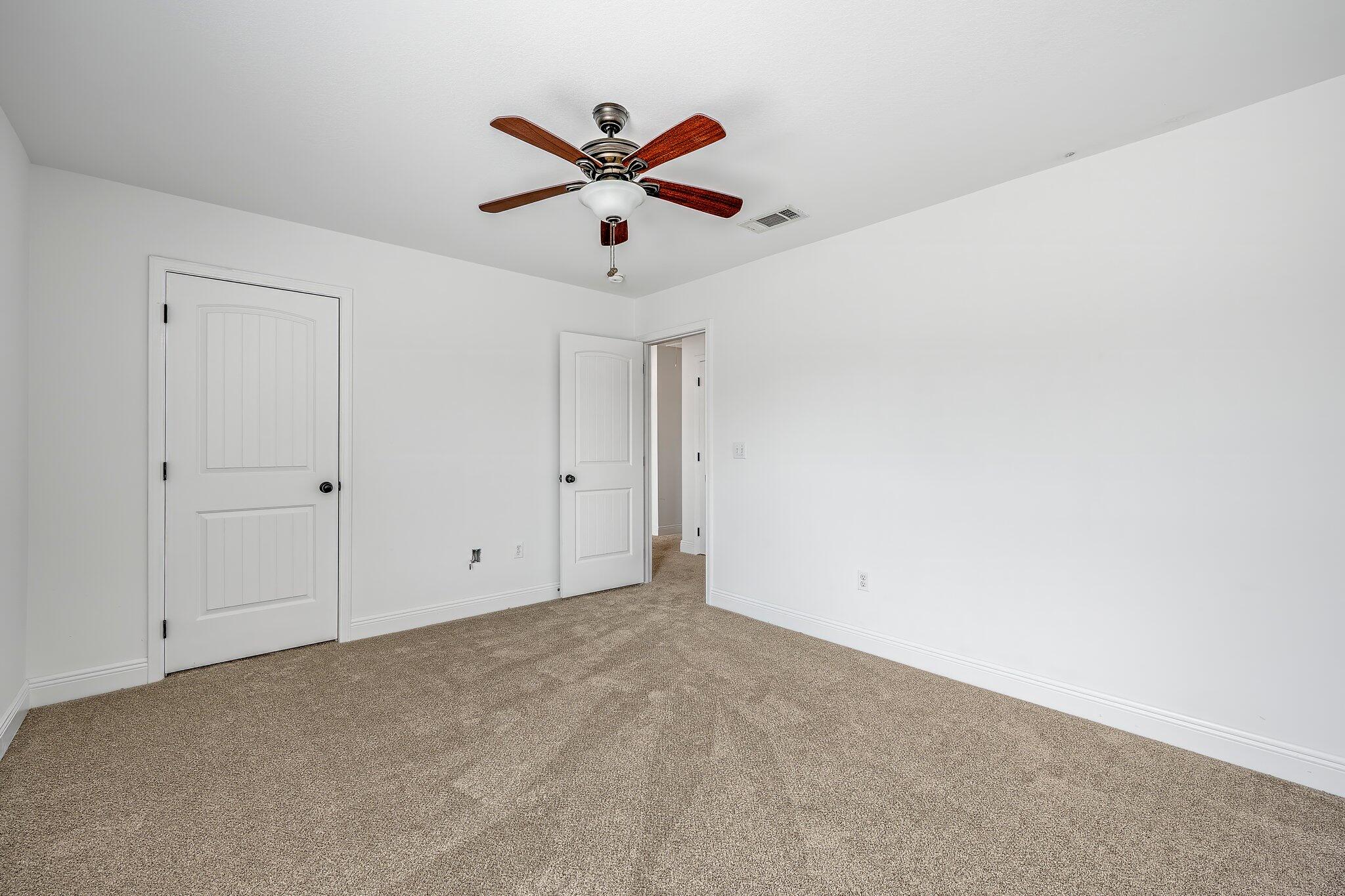 4737 Bigleaf Lane
