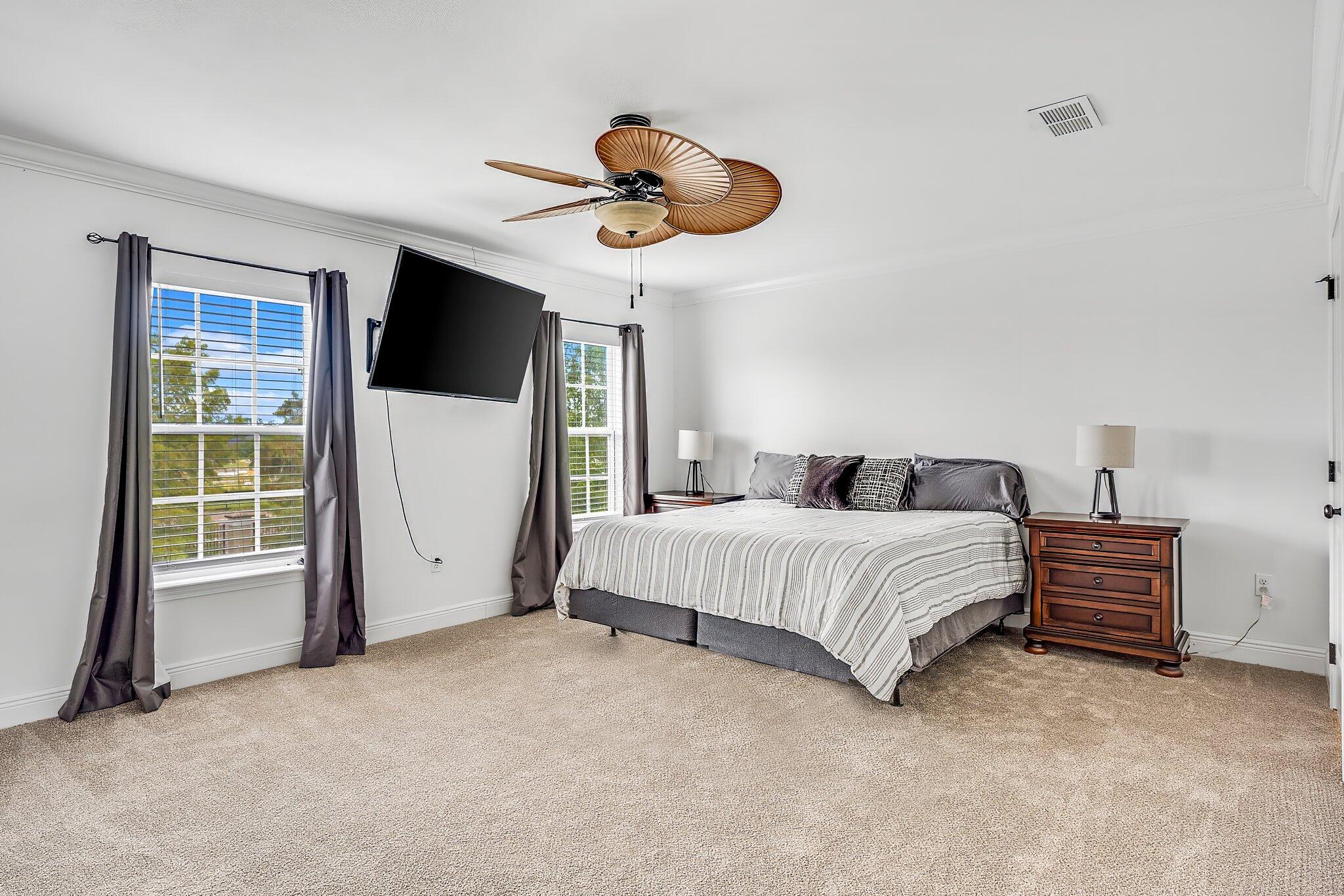 4737 Bigleaf Lane