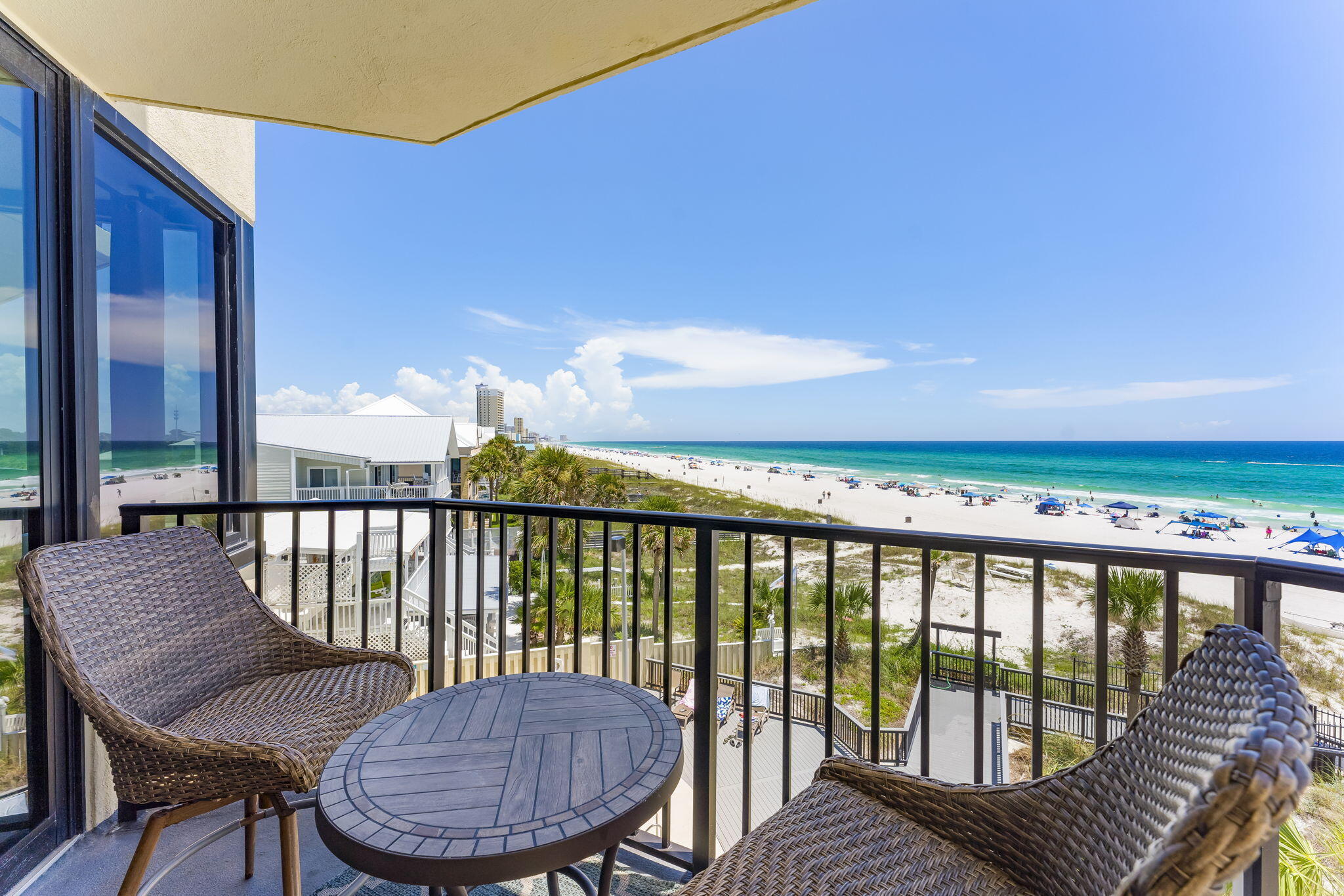 9850 S Thomas Drive, UNIT 404E