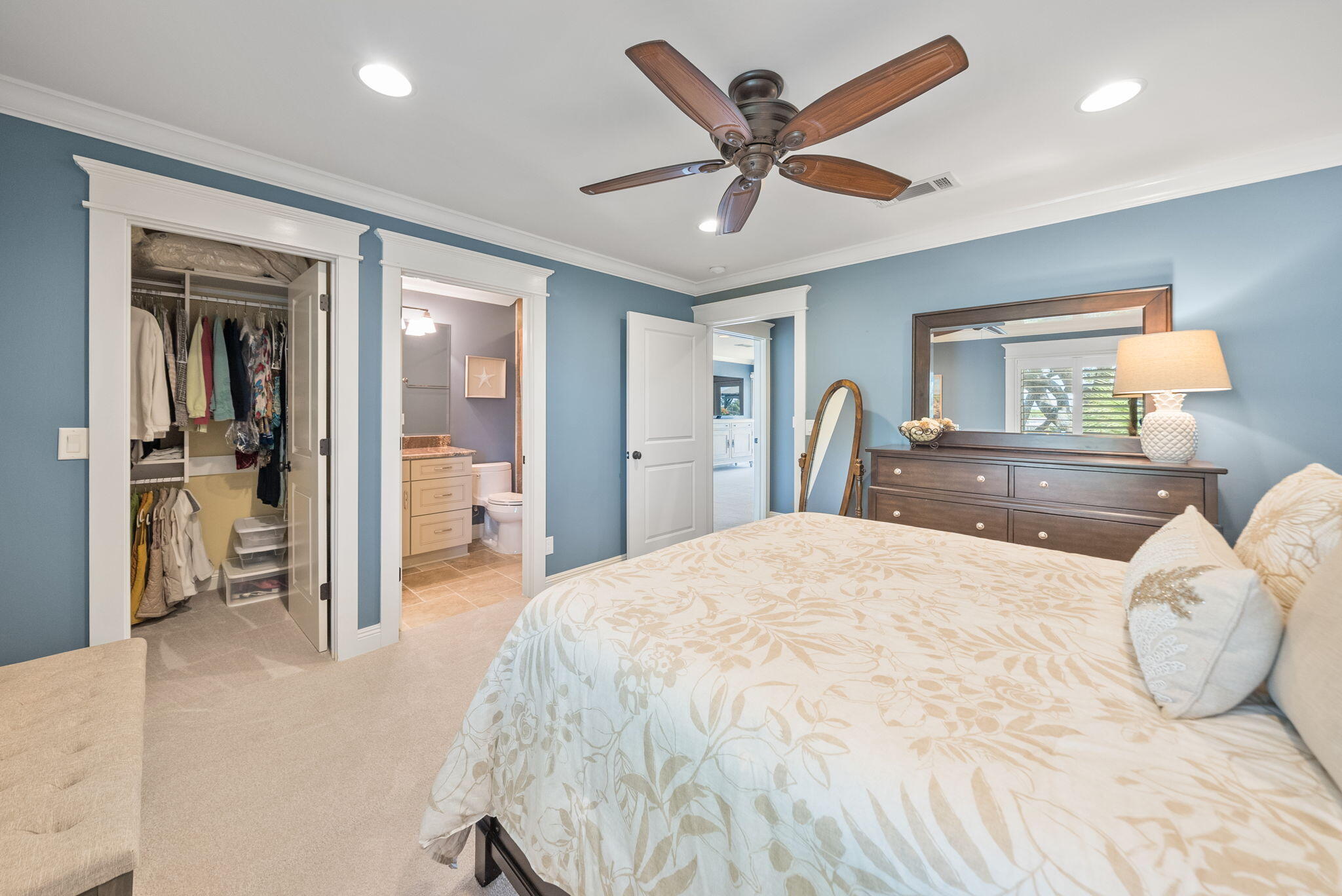3045 W 30Th Court