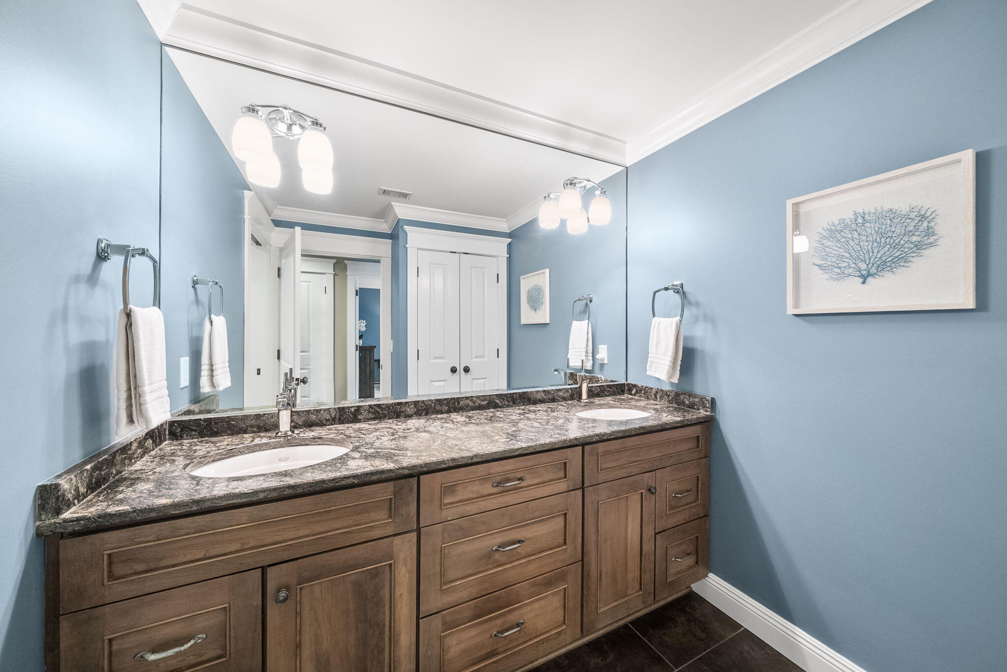 3045 W 30Th Court