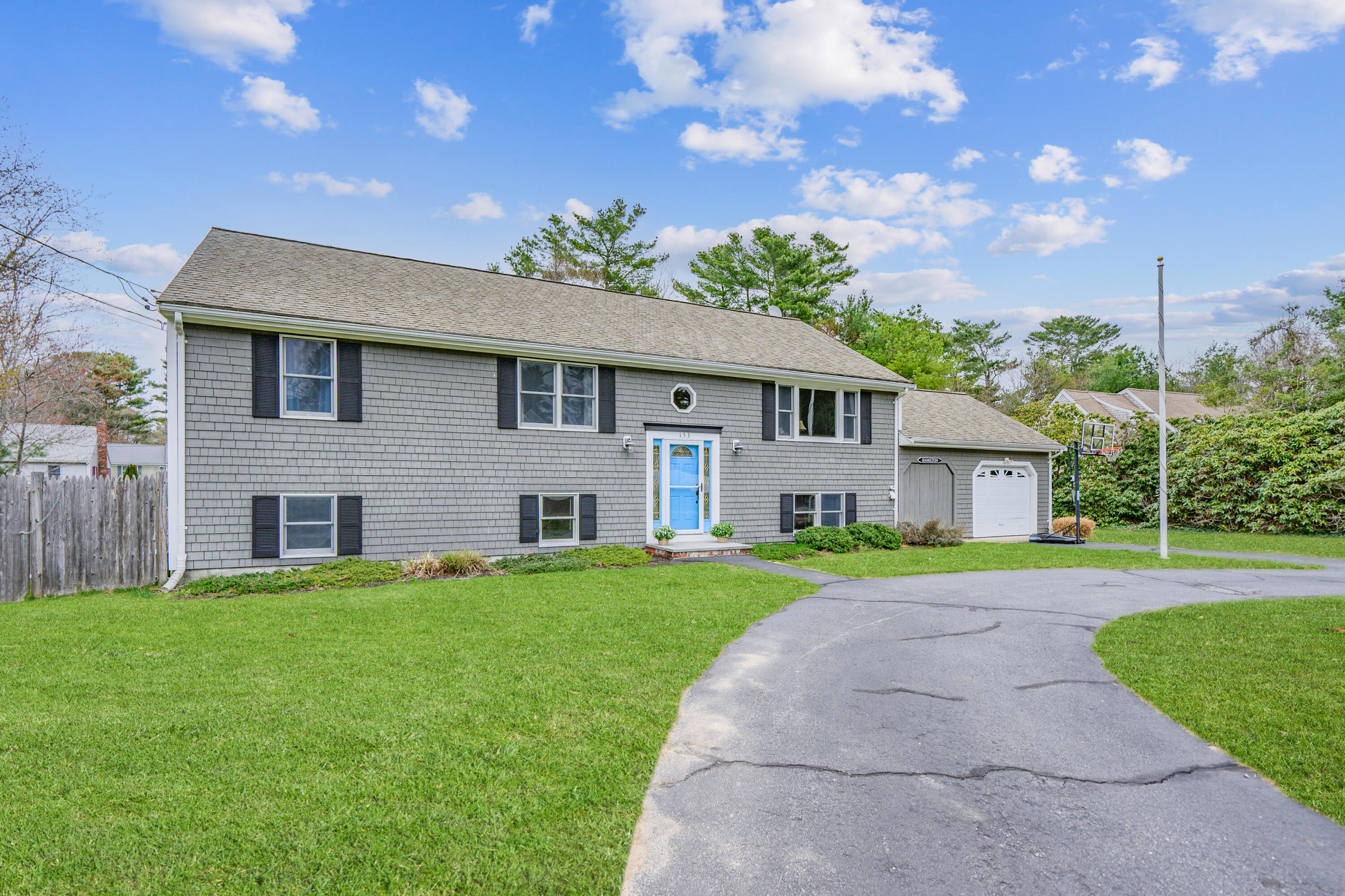 153 Hickory Hill Circle