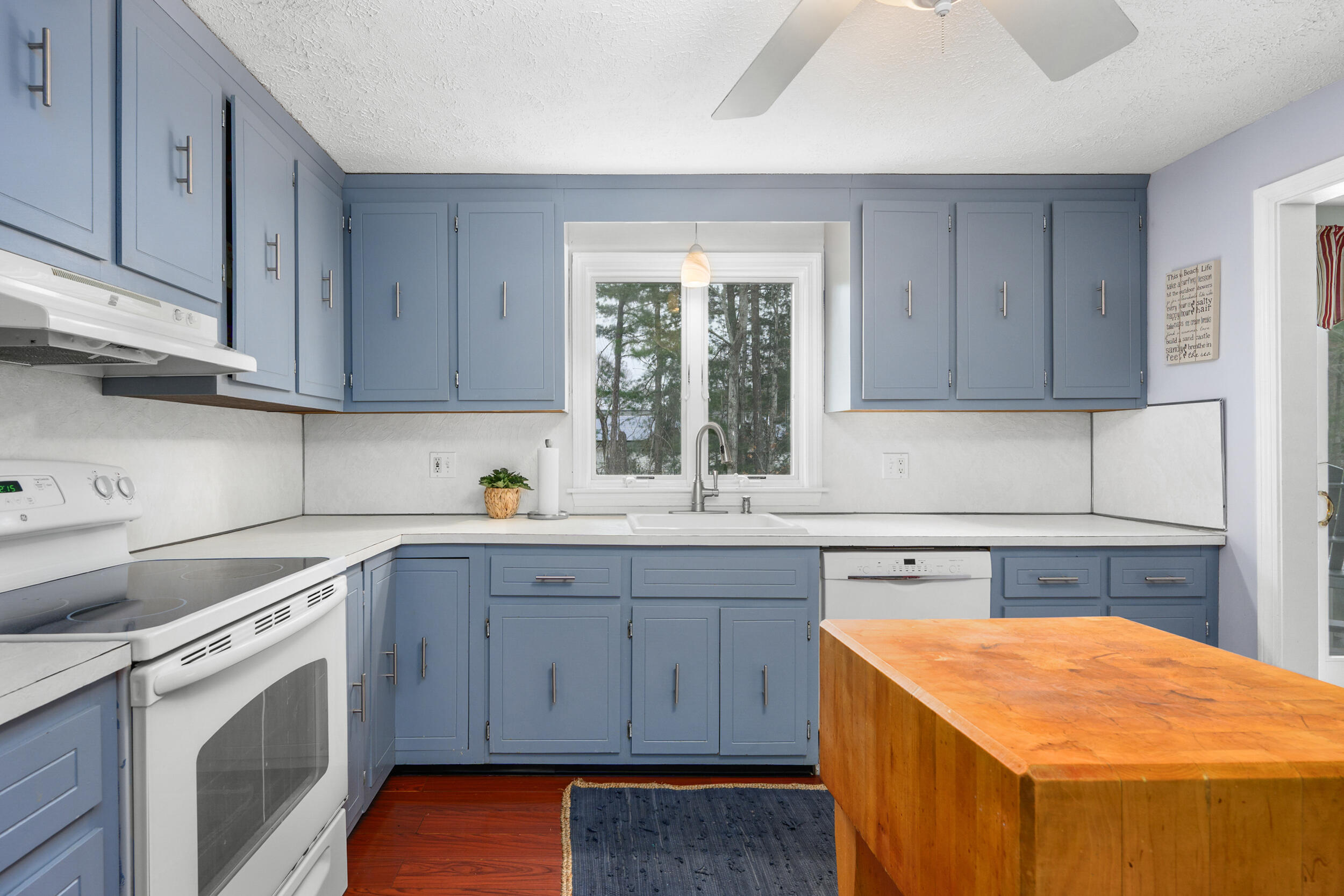 153 Hickory Hill Circle