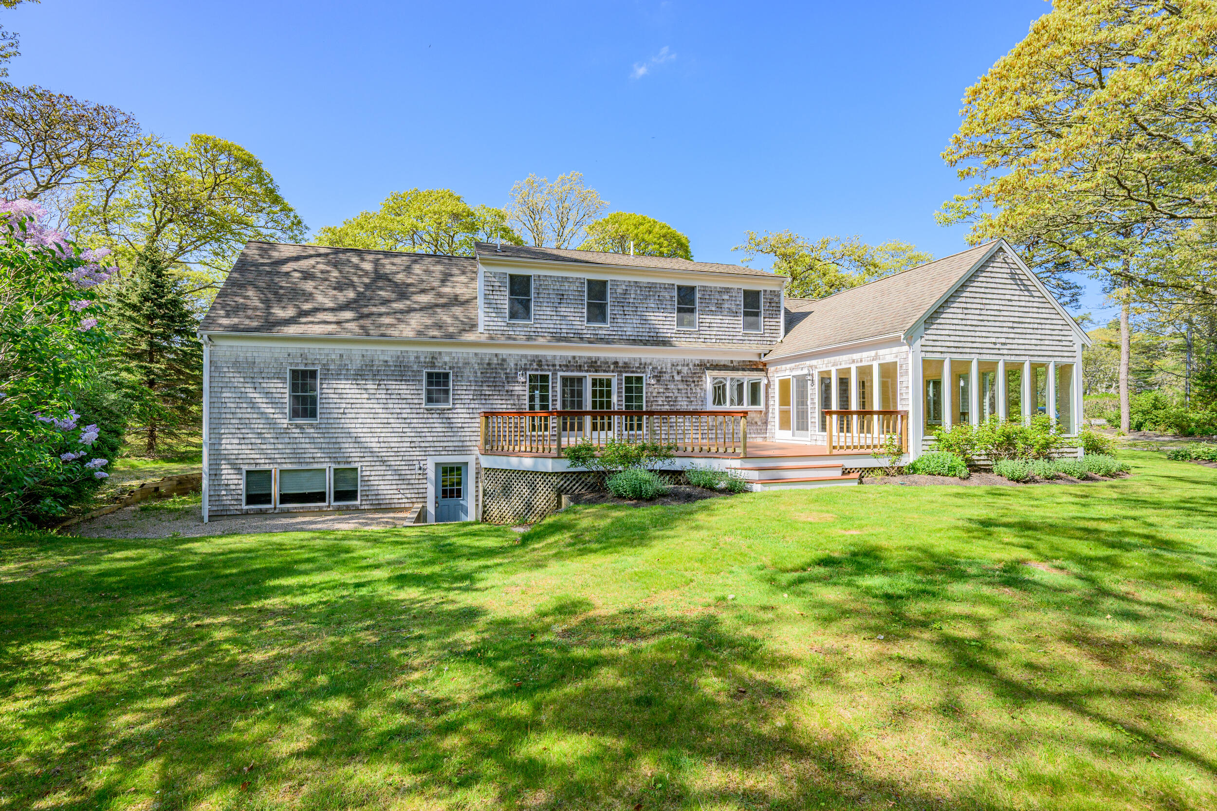 700 Riverview Drive