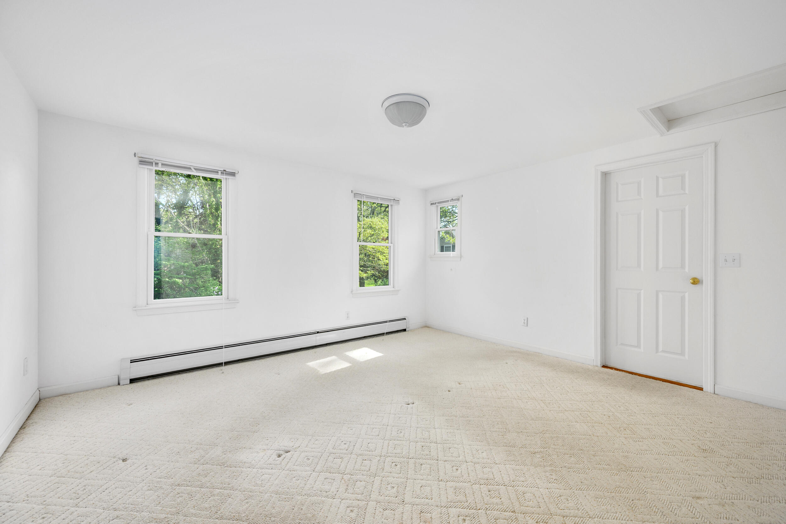 700 Riverview Drive