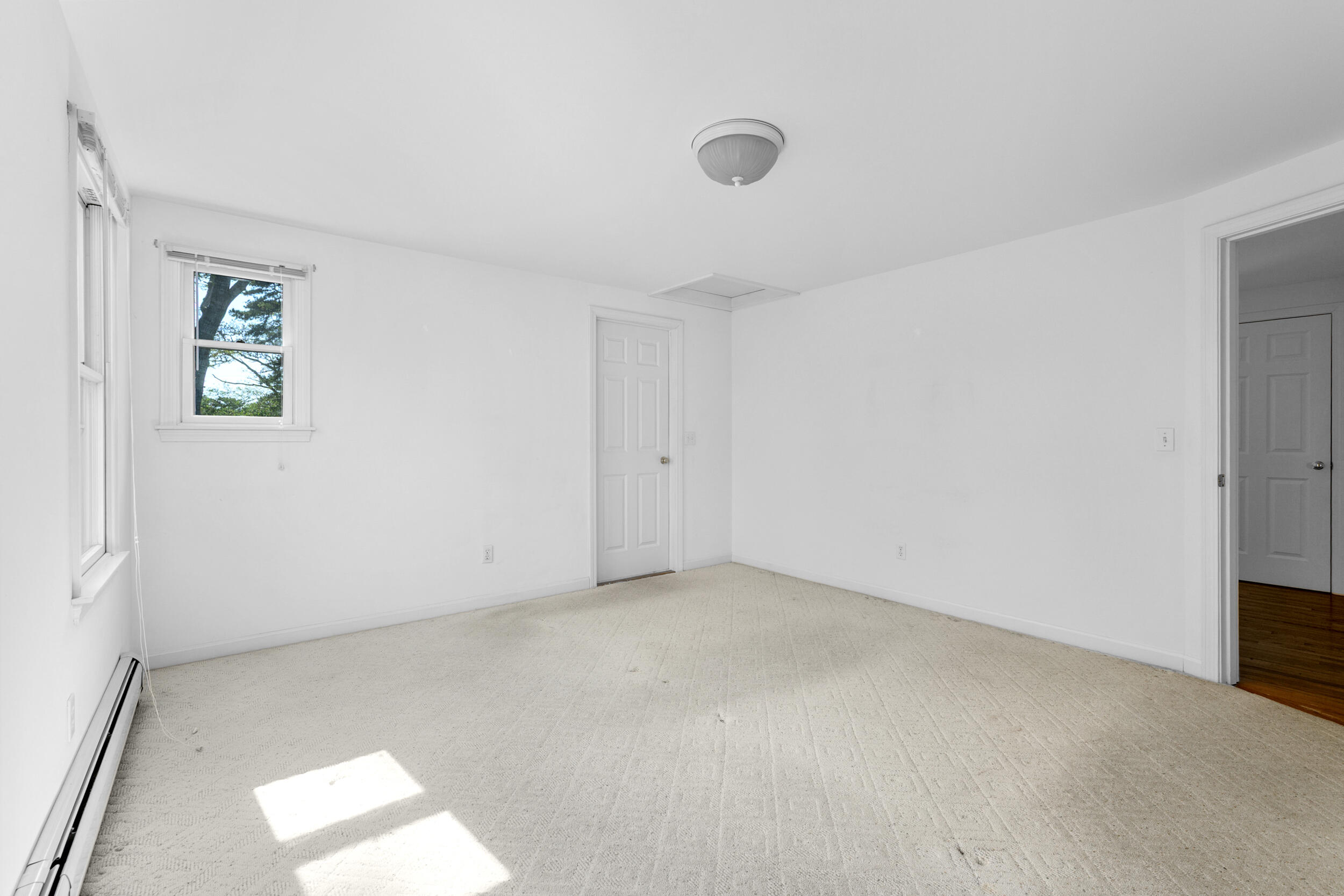 700 Riverview Drive