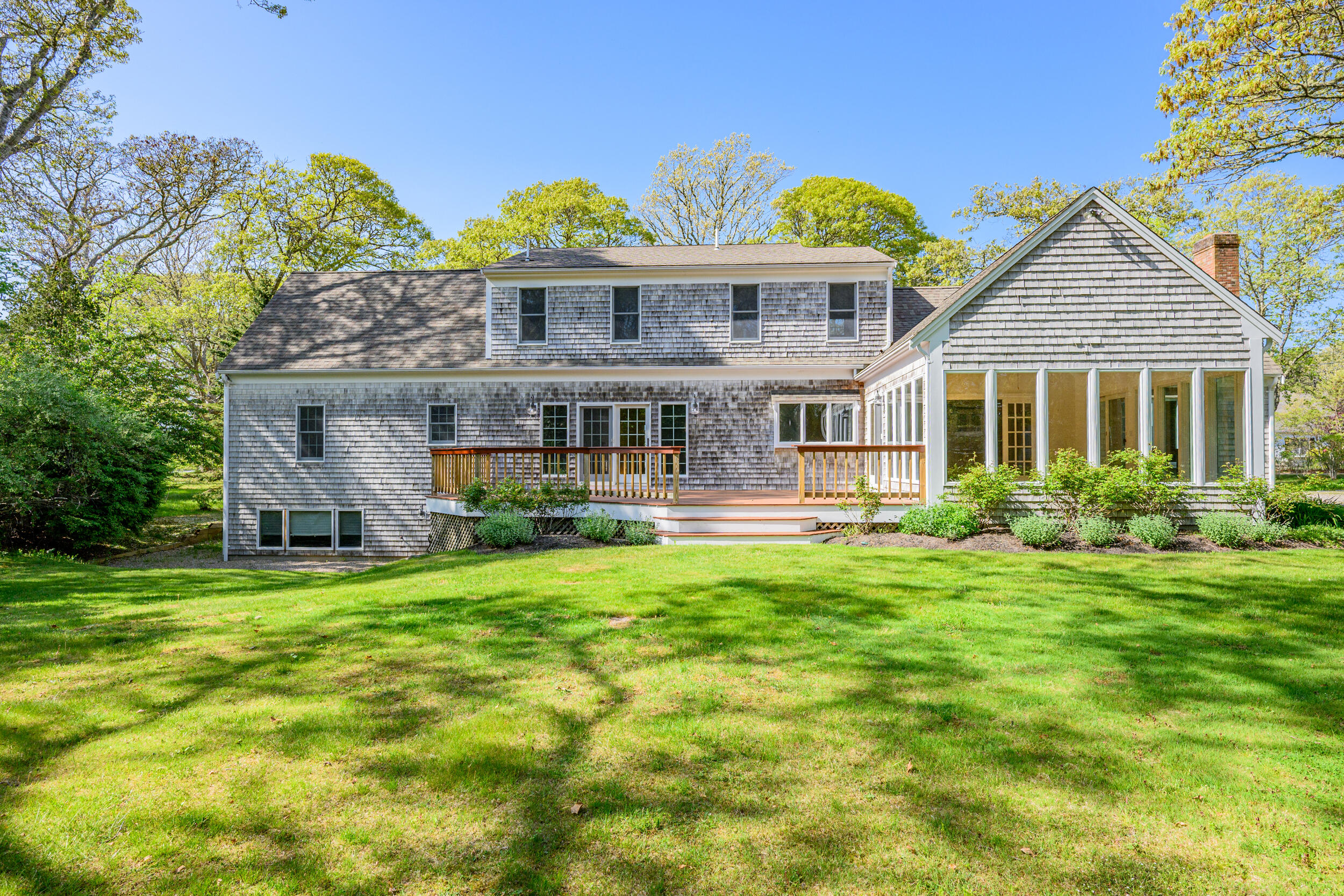 700 Riverview Drive