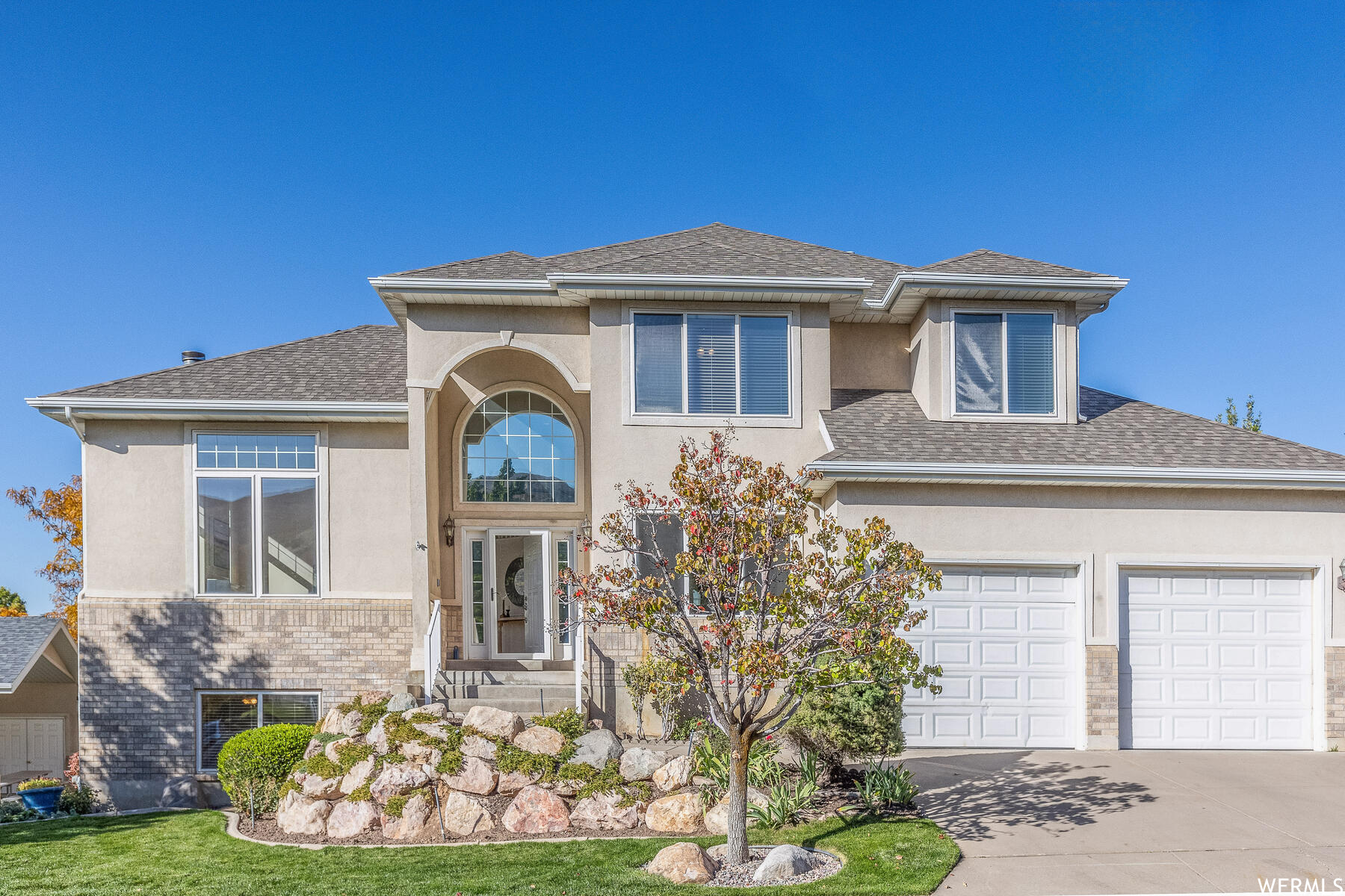282 EAGLE WAY