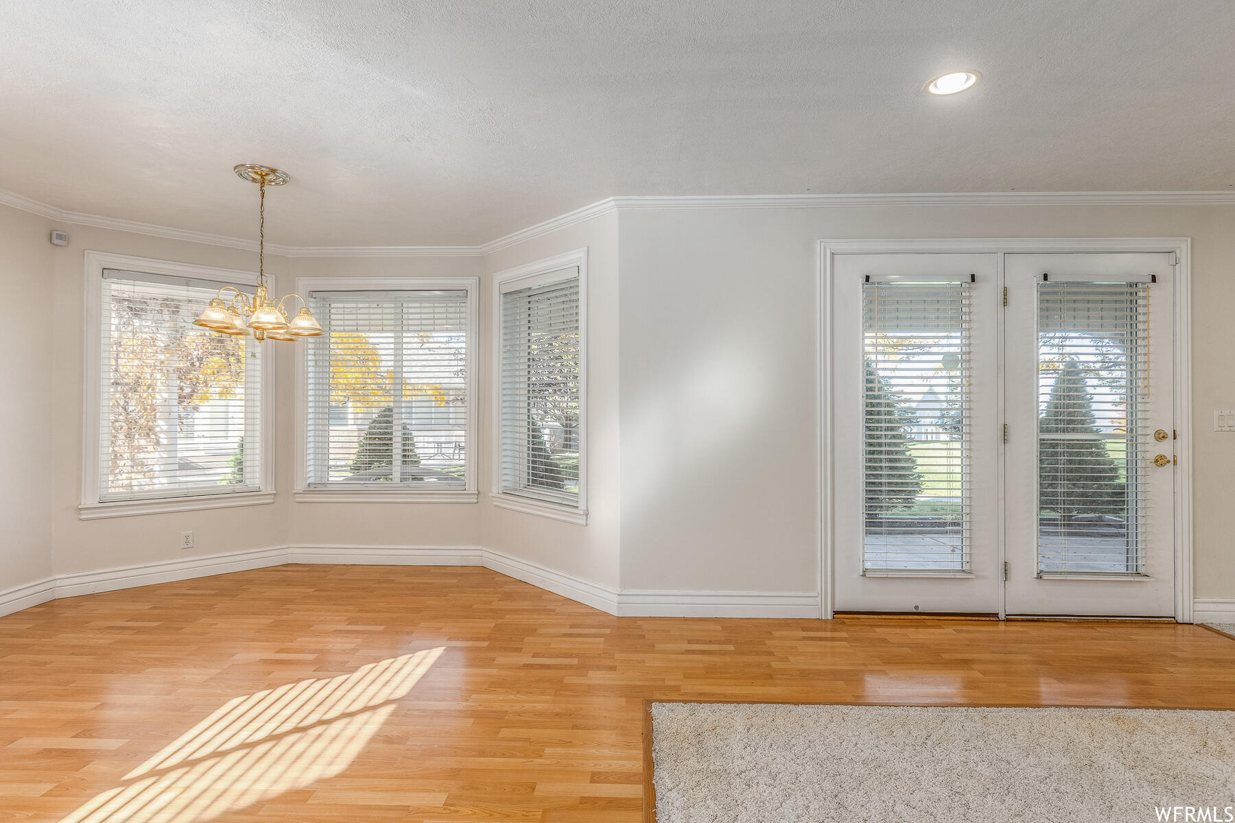 282 EAGLE WAY