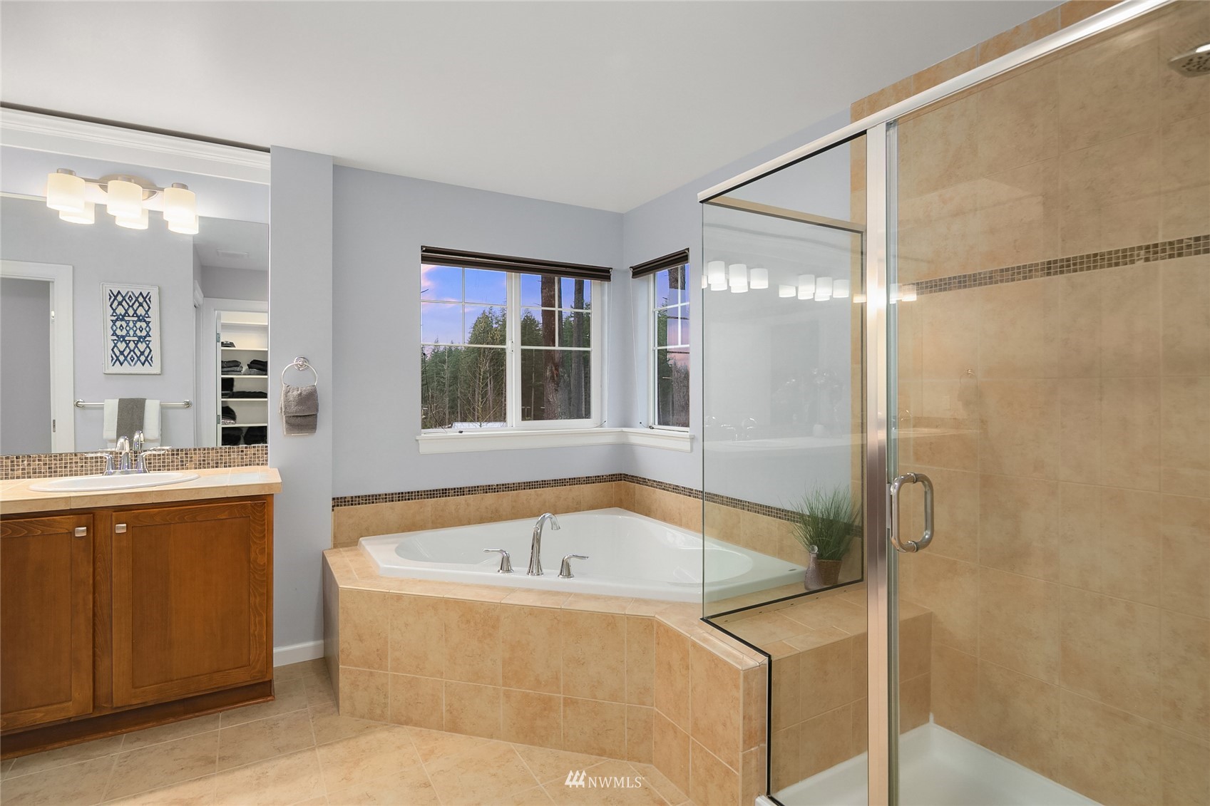 23218 SE 34th Place