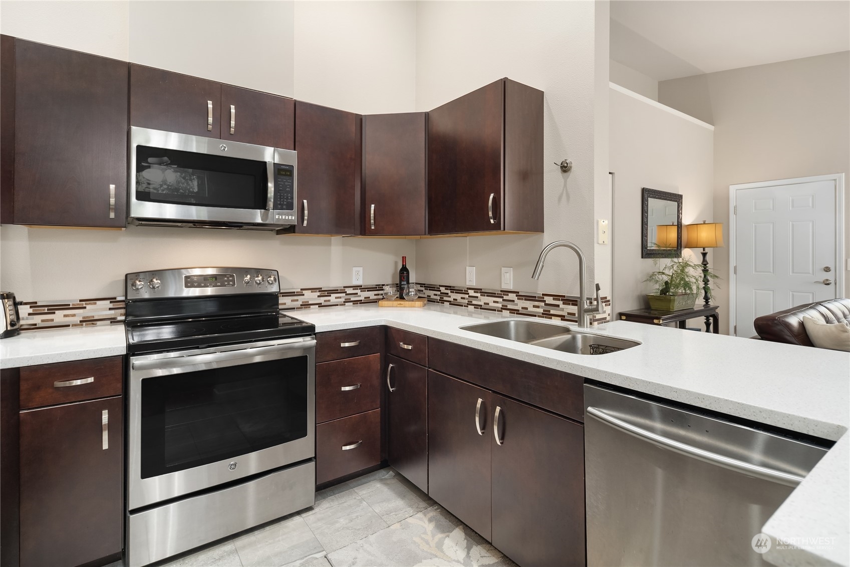 2120 NW Pacific Elm Drive Unit: 2120