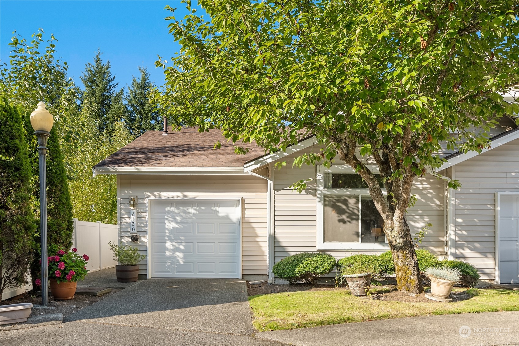 2120 NW Pacific Elm Drive Unit: 2120