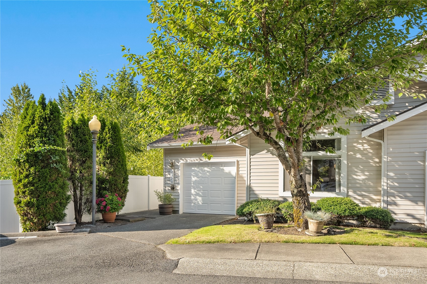 2120 NW Pacific Elm Drive Unit: 2120