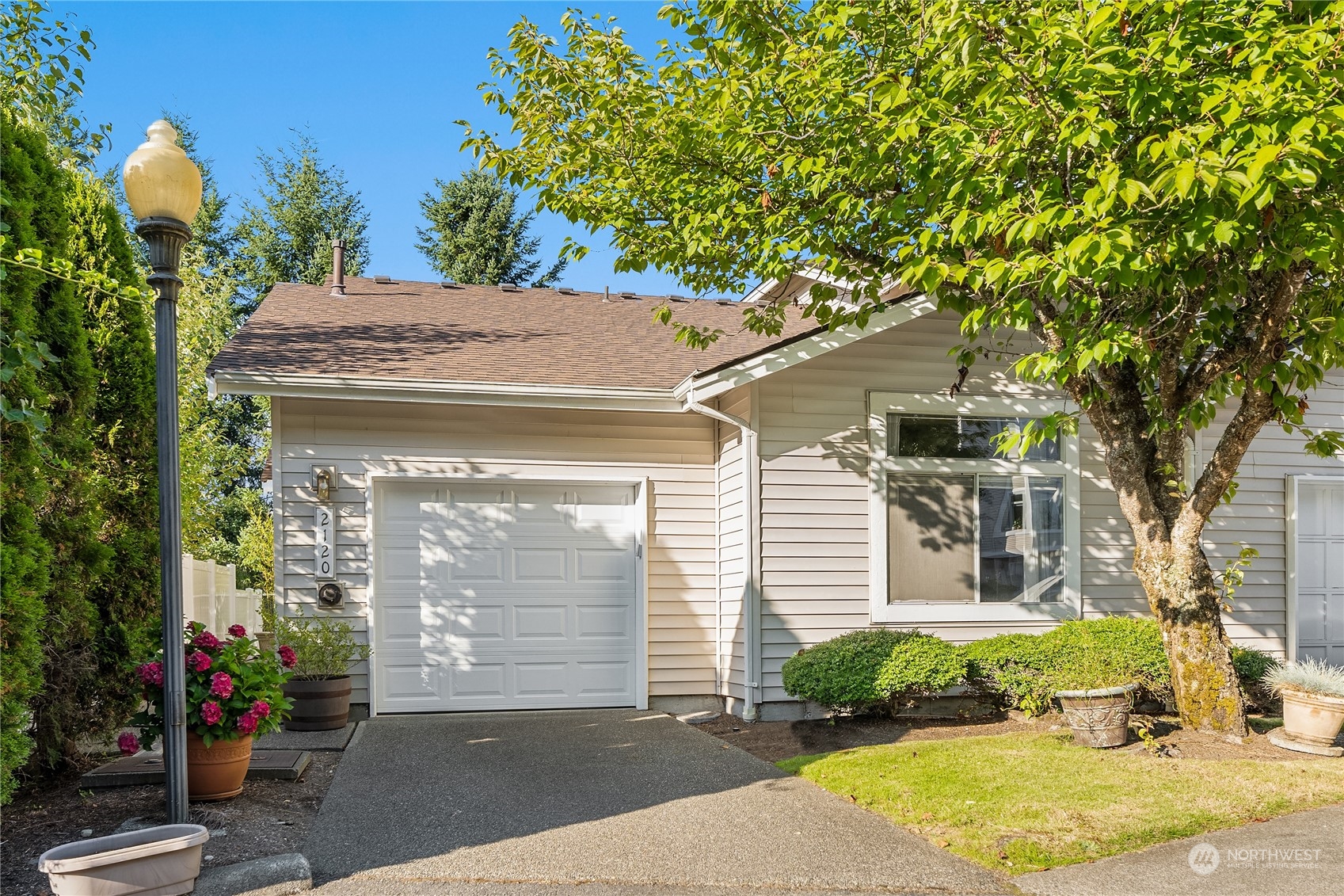 2120 NW Pacific Elm Drive Unit: 2120